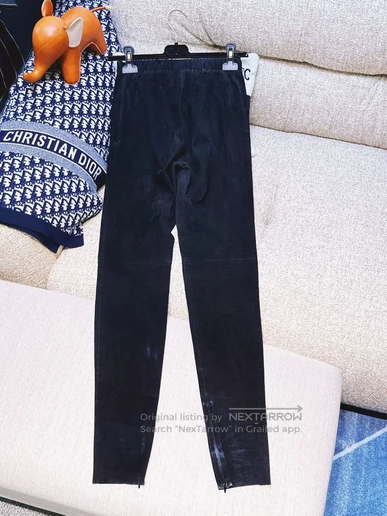 Chanel Chanel Black sheepskin suede pant Size 24" / US 00 / IT 34 - 2 Thumbnail