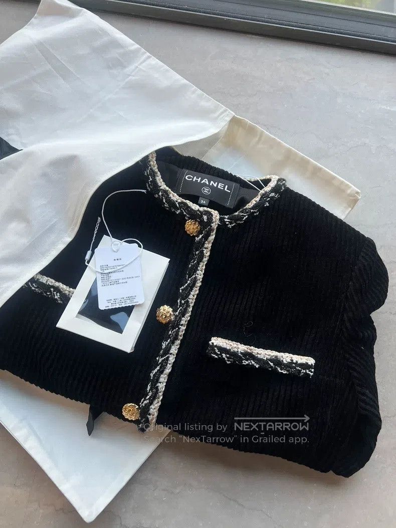 Chanel Chanel 25k black velvet coat Size XXS / US 00 / IT 34 - 4 Thumbnail