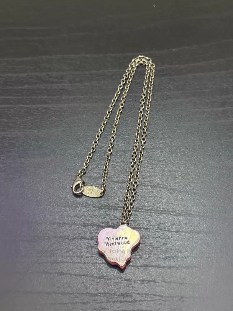 Vivienne Westwood Vivienne Westwood Pink heart wax seal Saturn necklace resi Size ONE SIZE - 4 Thumbnail