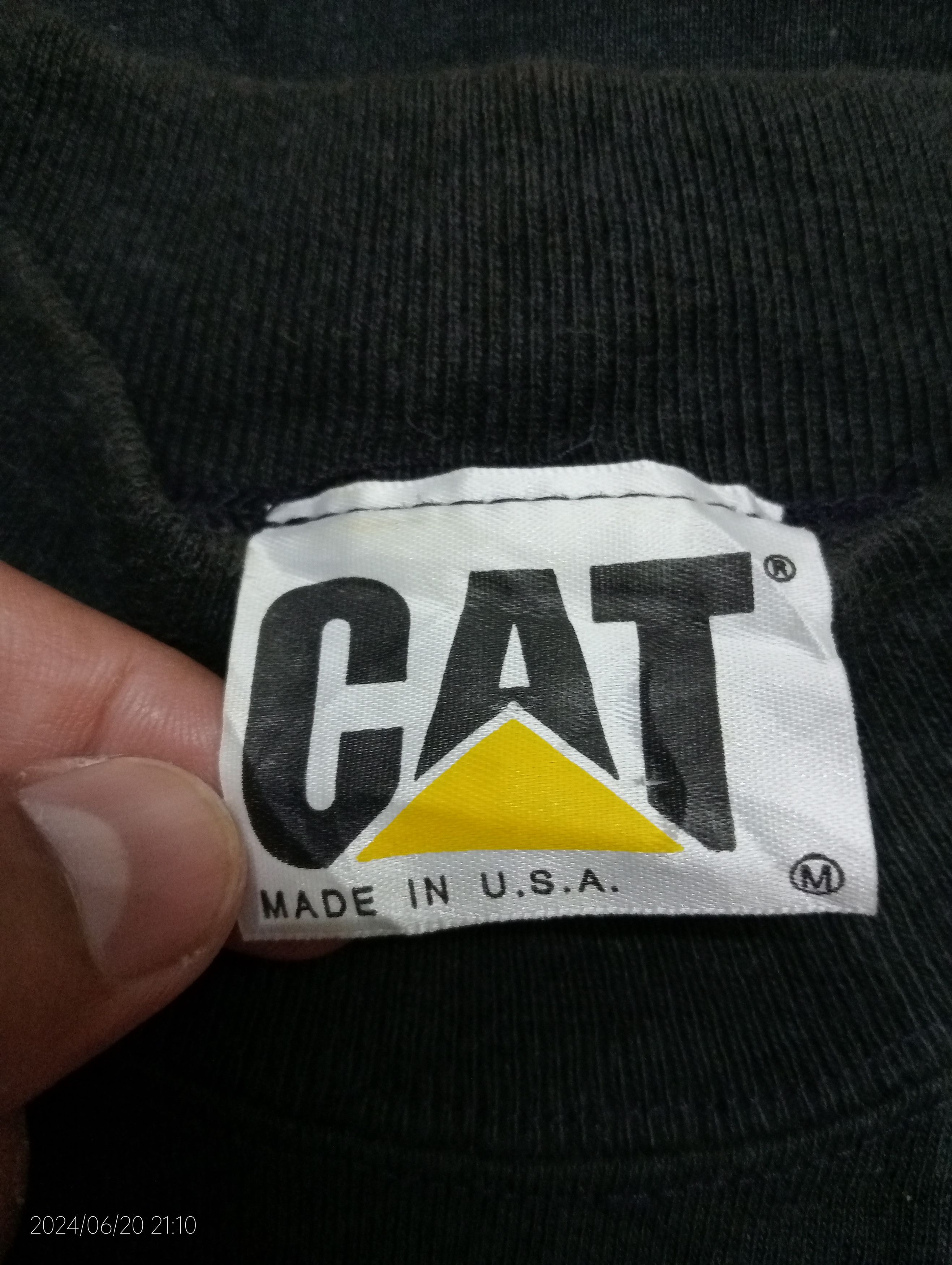 Caterpillar VTG '90s Caterpillar Work Clothing Long Sleeve Tshirt USA Size US M / EU 48-50 / 2 - 5 Thumbnail