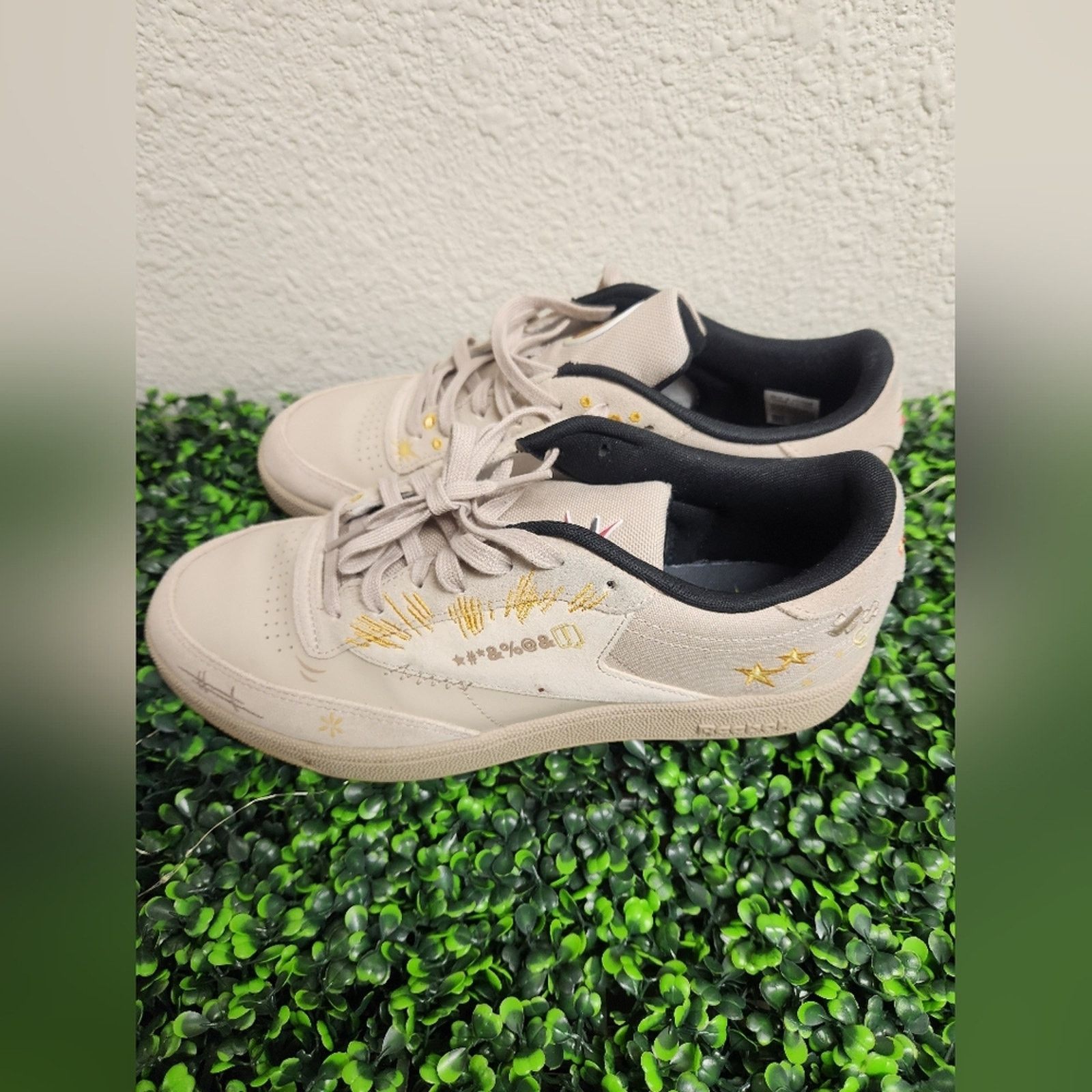 Reebok Reebok Club C Looney Tunes Sz 10.5 Sneakers Trainers #779 Size US 10.5 / EU 43-44 - 4 Thumbnail