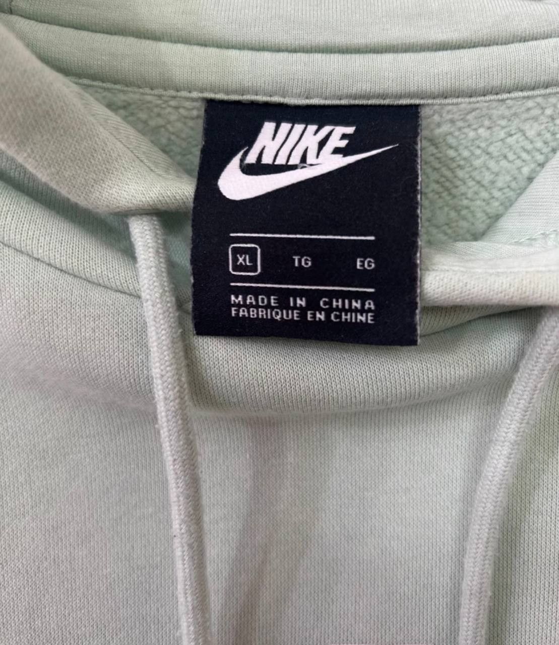 Nike A practically new Nike sweatshirt in mint green Size US XL / EU 56 / 4 - 4 Thumbnail