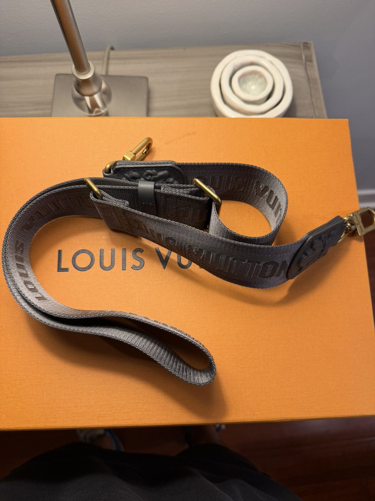 Louis Vuitton Louis Vuitton City Keepall Size ONE SIZE - 13 Thumbnail