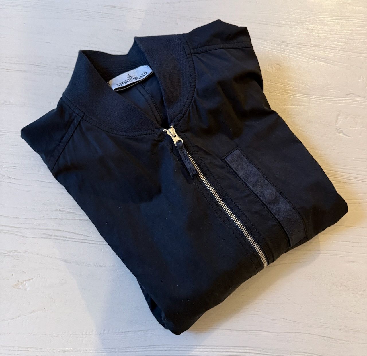Stone Island Black Bombers Stone Island Size L Teddy Flight jacket Size US L / EU 52-54 / 3 - 3 Thumbnail