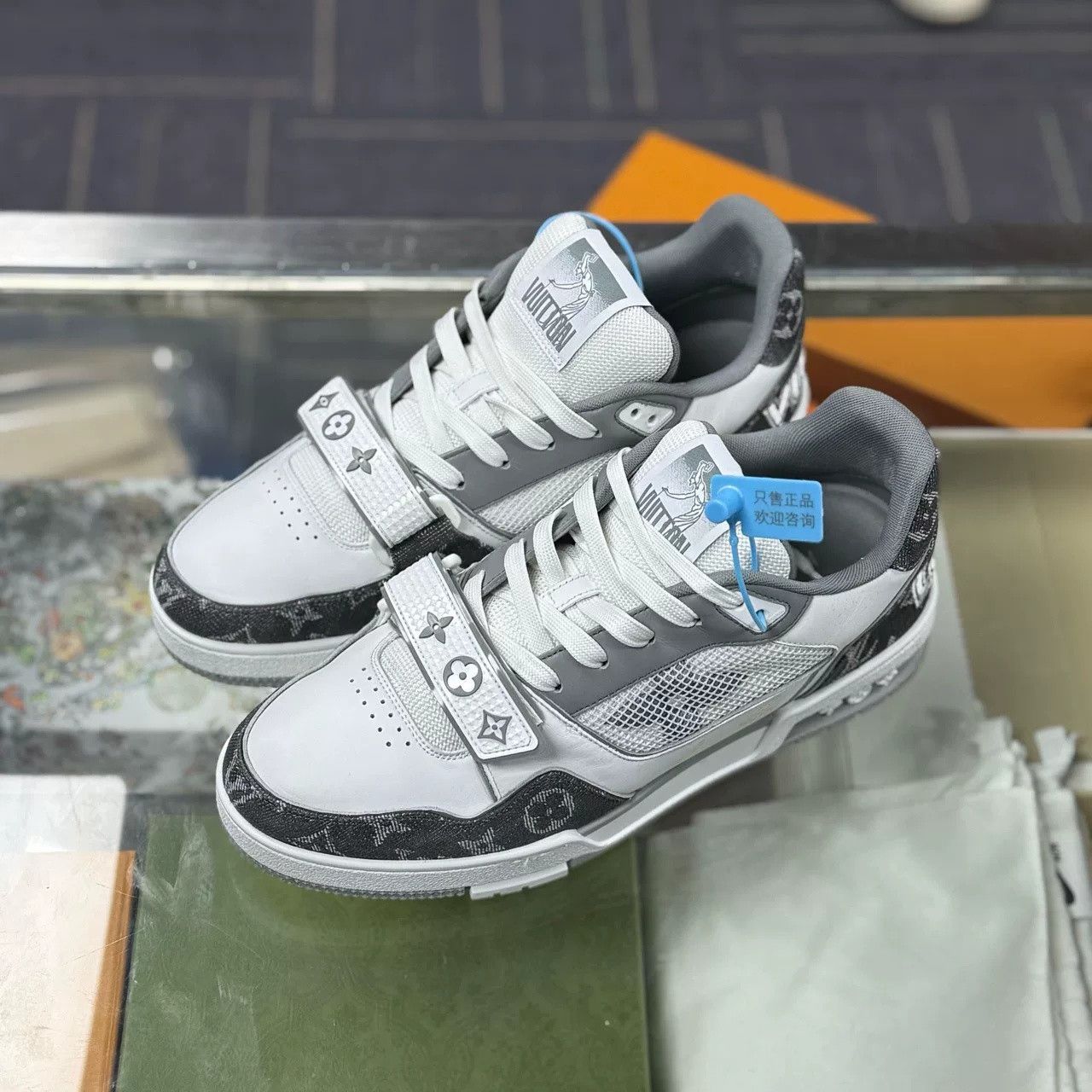 Louis Vuitton Louis Vuitton Trainer White Gray Denim Velcro Size US 9.5 / EU 42-43 - 1 Thumbnail