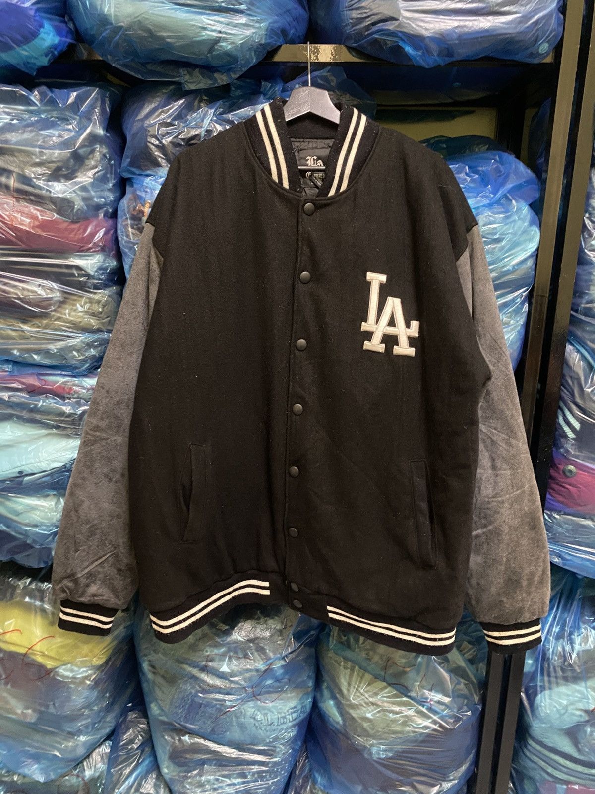 Other VINTAGE Y2K LA G WEAR VARSITY JACKET Size US XXL / EU 58 / 5 - 1 Thumbnail
