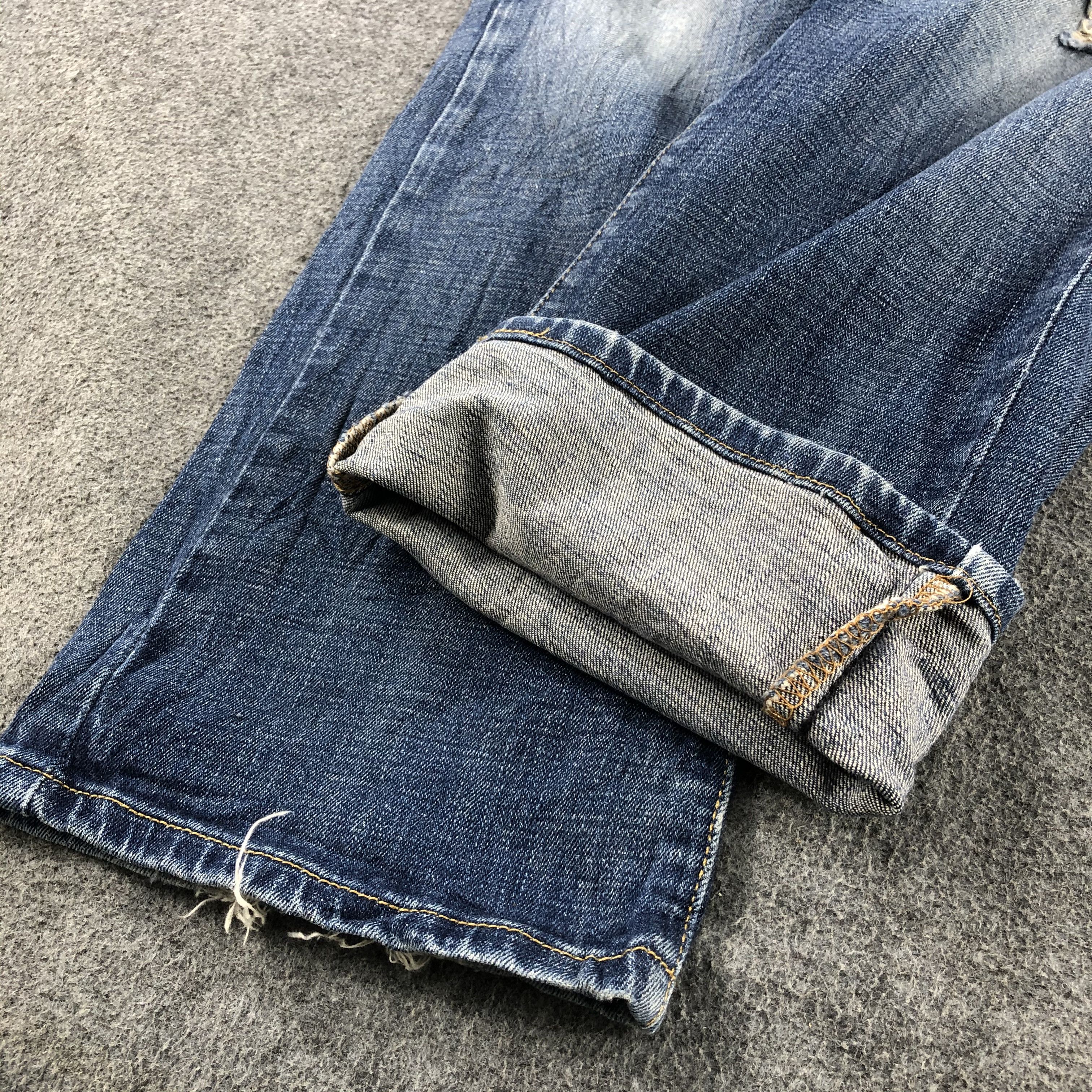 Levi's Vintage Blue Wash Levis Jeans-J2301 Size US 36 / EU 52 - 7 Thumbnail