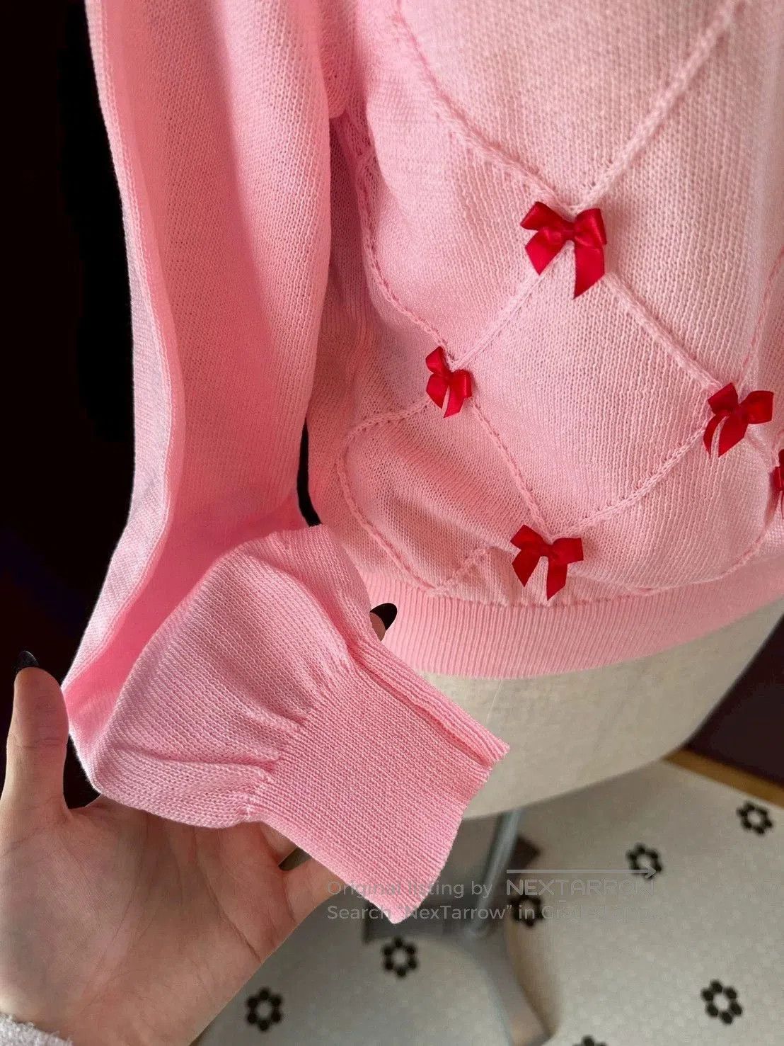Comme des Garcons COMME des GARÇONS Pink Bow Knit Sweater. Size US XS / EU 42 / 0 - 5 Thumbnail