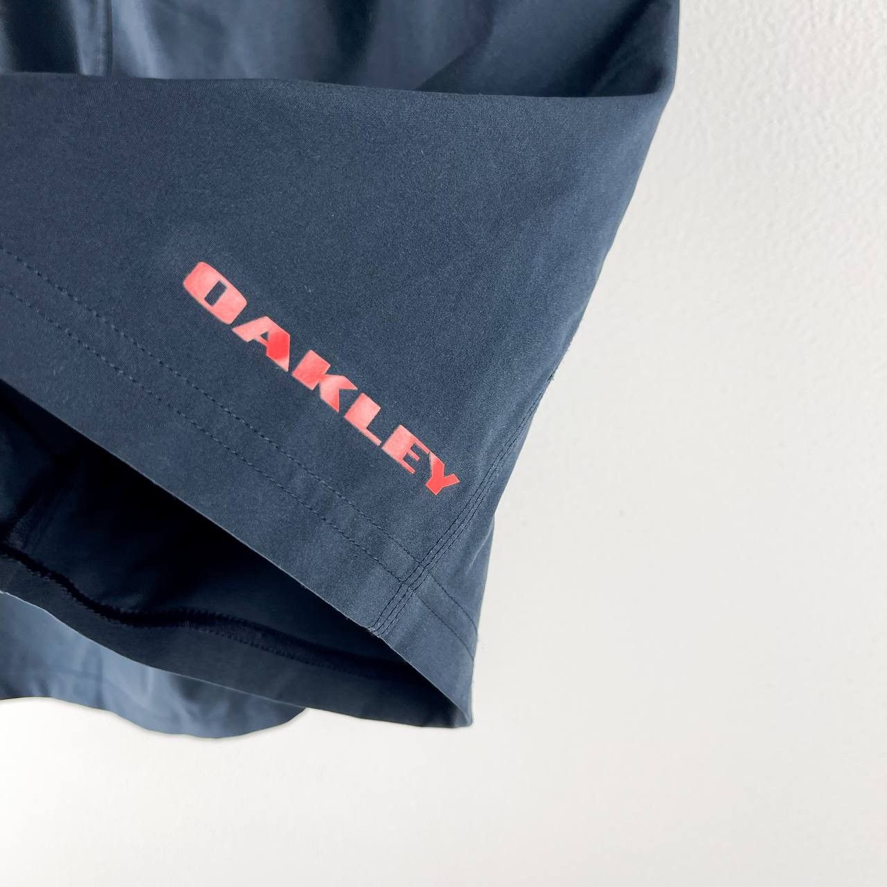 Oakley Oakley shorts size M Size US M / EU 48-50 / 2 - 4 Thumbnail