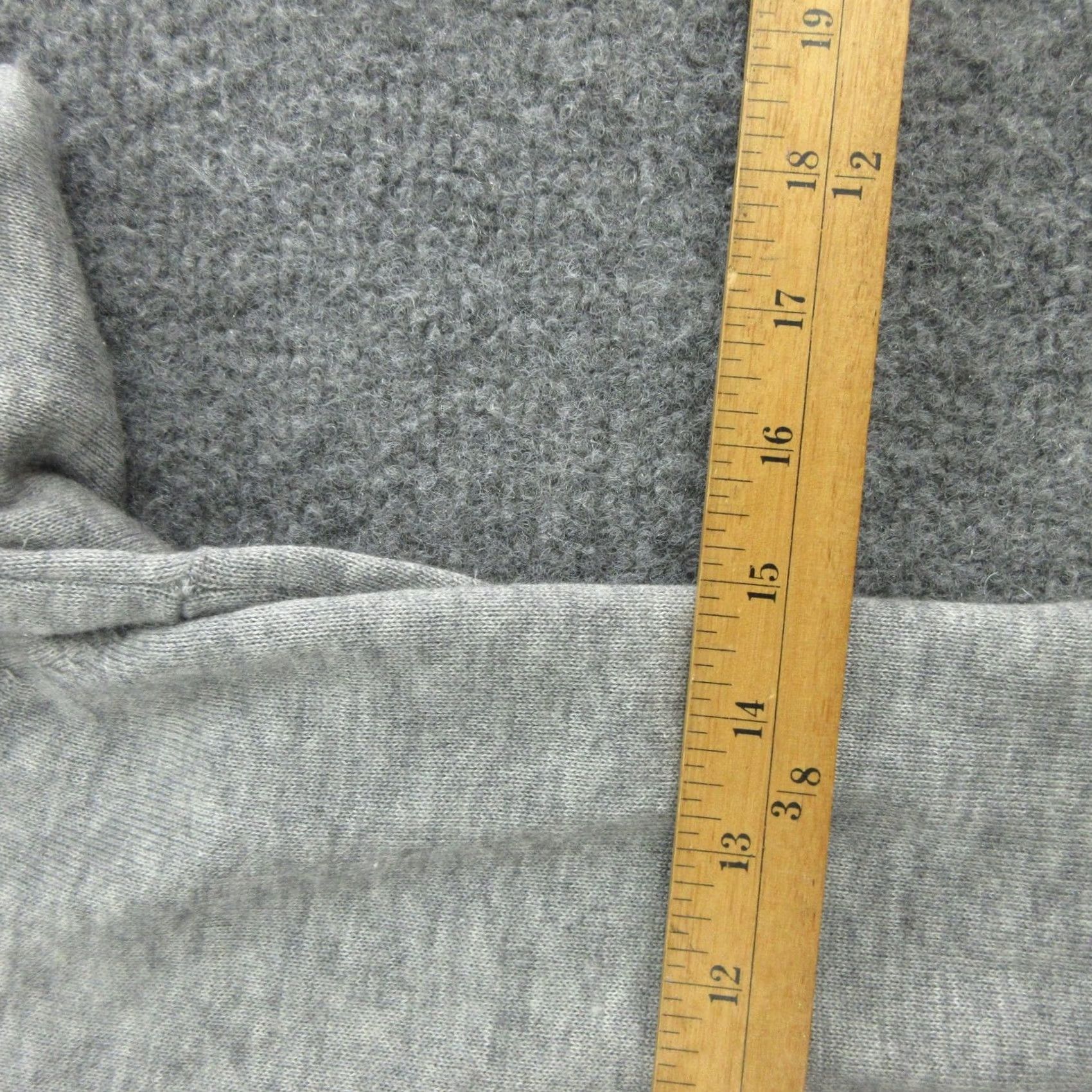 Banana Republic Banana Republic Sweater Womens Medium Gray Beaded Neck Wool Blend Knit Pullover Size M / US 6-8 / IT 42-44 - 6 Thumbnail