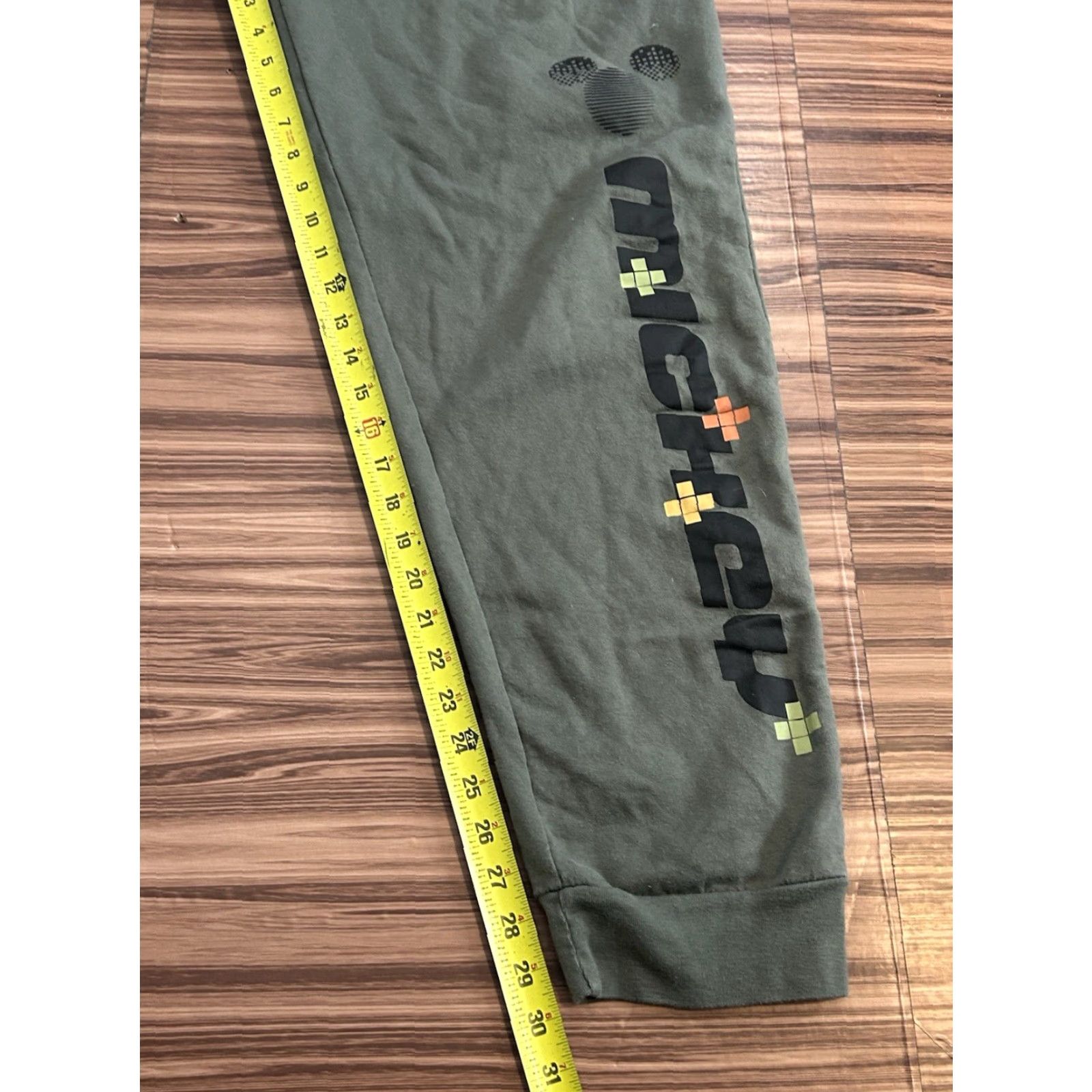 Disney VINTAGE false Size 40" / US 18 - 3 Thumbnail