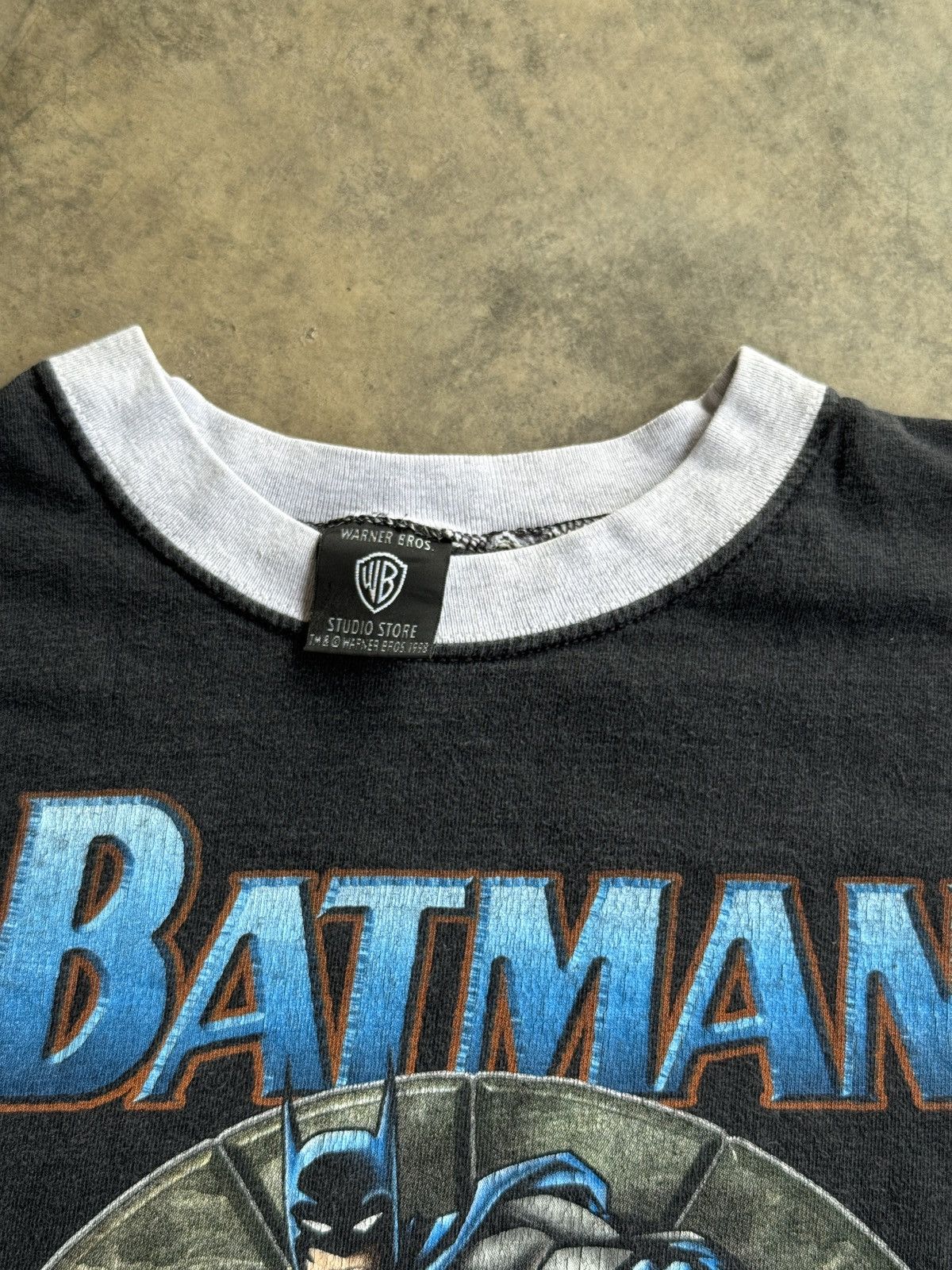 DC Comics × Vintage *RARE* 1998 90s VINTAGE WARNER BROS DC COMICS BATMAN TEE Size US M / EU 48-50 / 2 - 3 Thumbnail