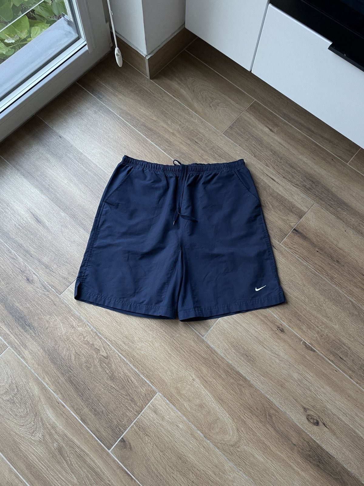 Nike Nike Vintage Nylon Shorts Drill Japanese Woven Hype Drill Size US 34 / EU 50 - 1 Thumbnail
