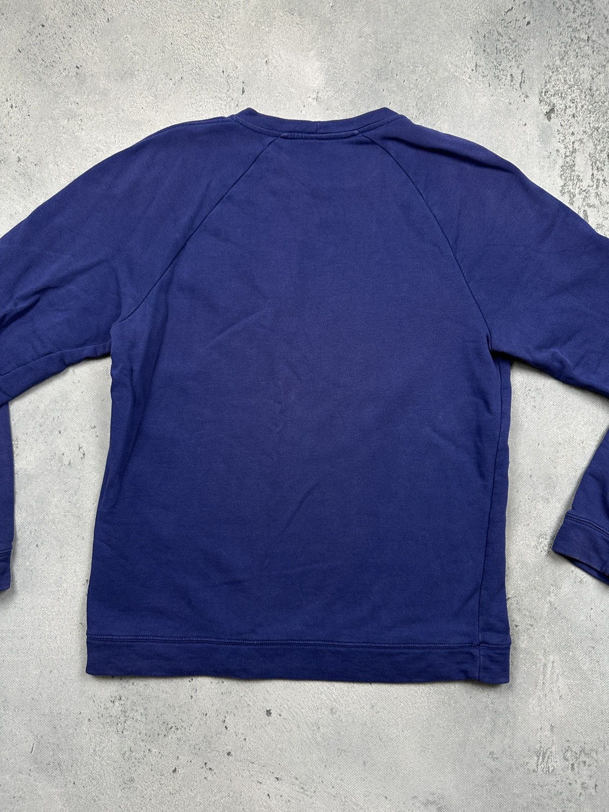 Versace Vintage Versace Blue Purple Sweatshirt Medusa Logo Crewneck Size US L / EU 52-54 / 3 - 2 Thumbnail