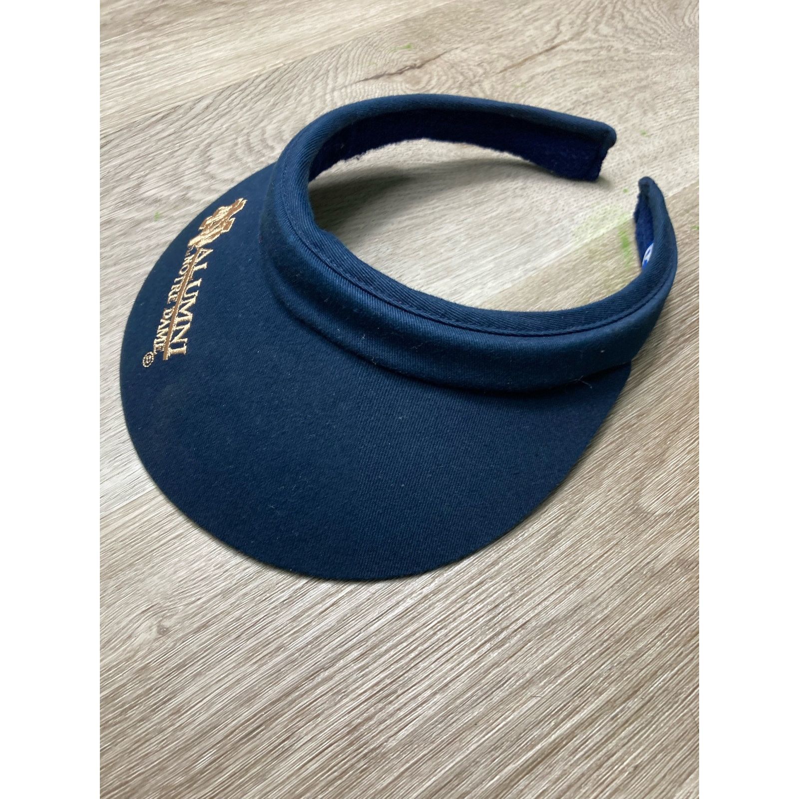 Other NCAA Vintage 90s Notre Dame Women's Visor Hat Fighting Irish Size ONE SIZE - 8 Thumbnail