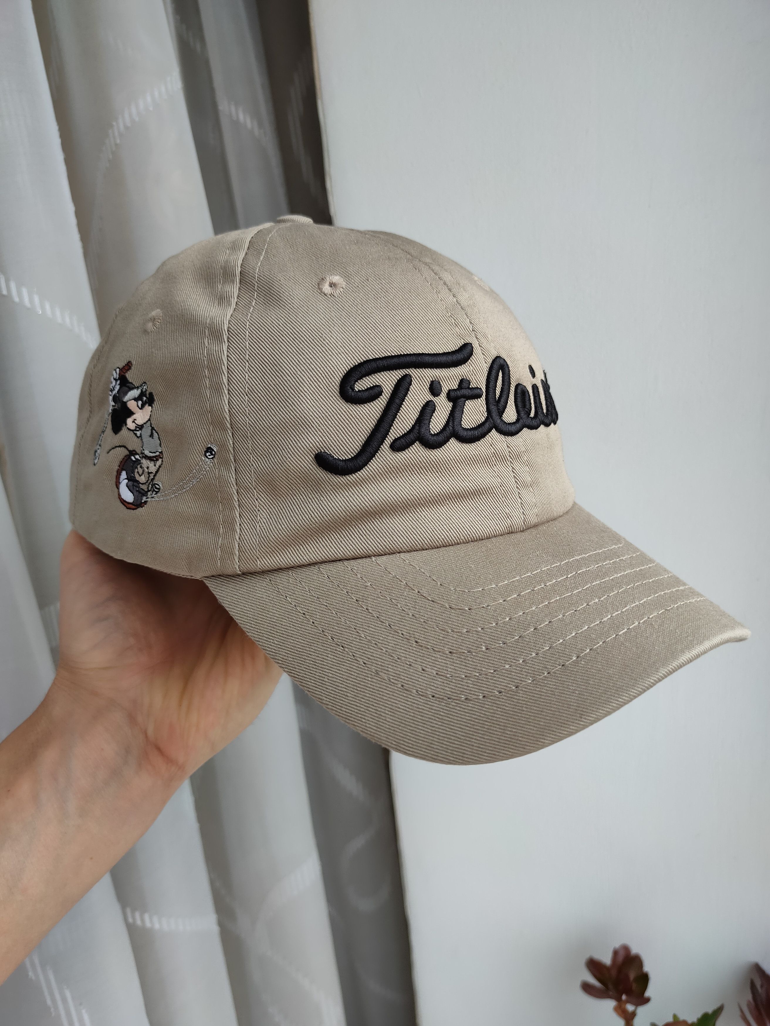 Titleist Titleist Mickey Mouse Golf Cap Streetwear Hat Cap Blazer Size ONE SIZE - 5 Thumbnail