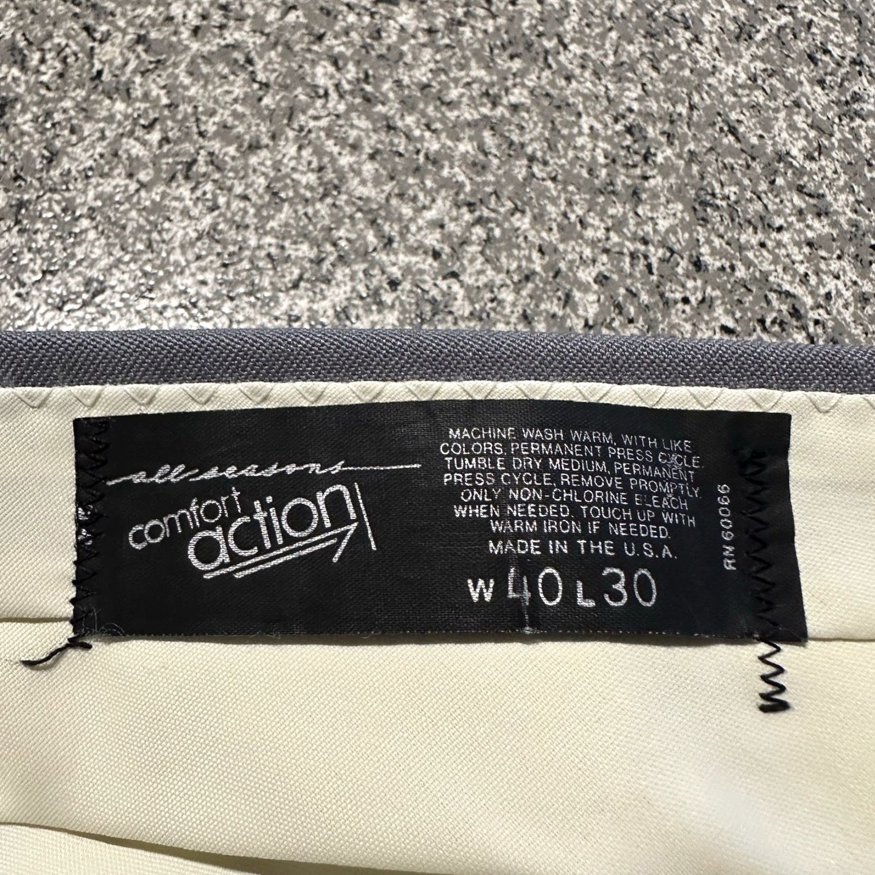 Vintage Vintage Comfort Action Pants Mens 40x30 Grey Dress Slacks All Seasons Made USA Pants Mens 40 Grey Vintage Comfort Action Size US 30 / EU 46 - 4 Thumbnail