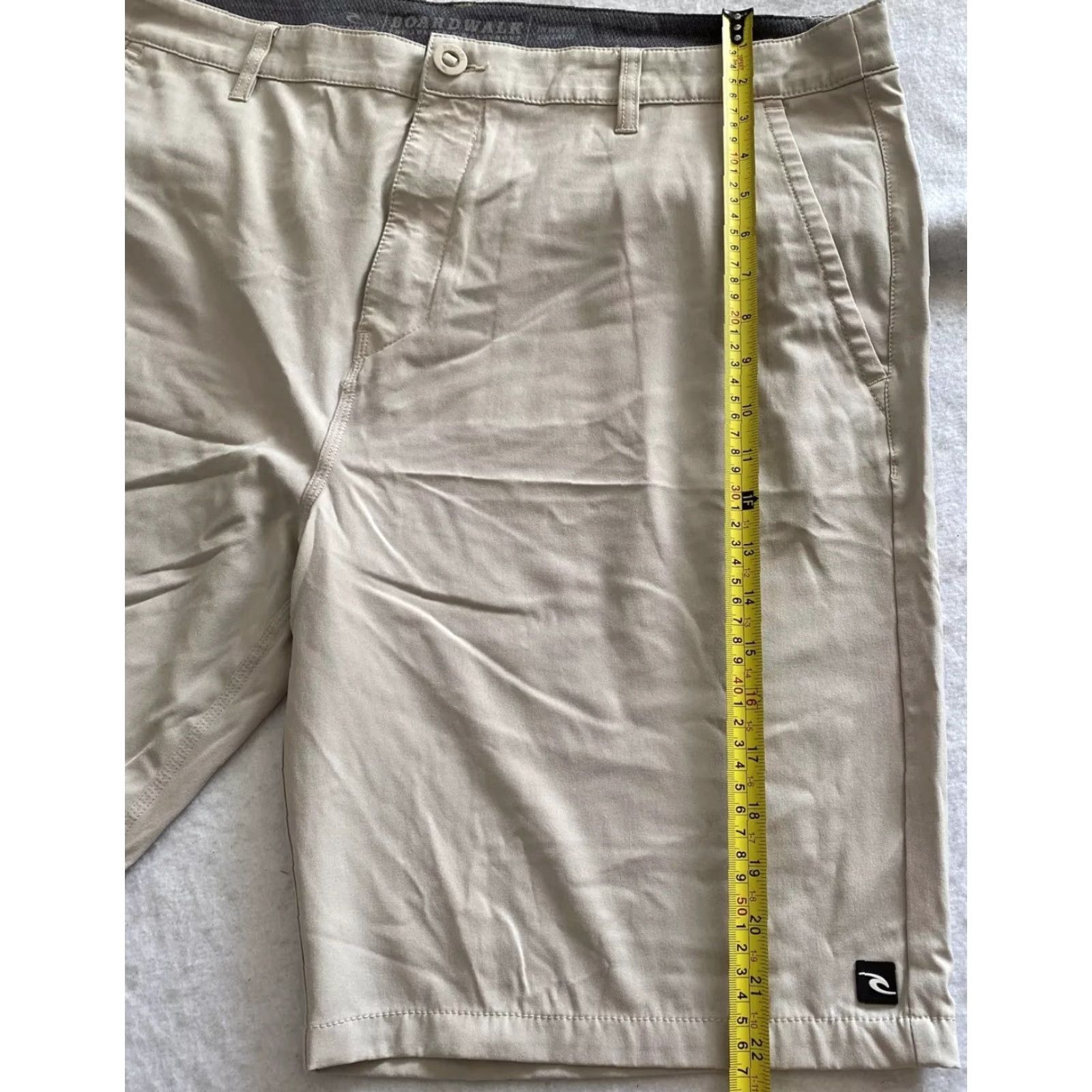 Vintage Boardwalk Shorts Men’s Size 40 Beige Stretch Chino Performance Mens Size US 40 / EU 56 - 6 Thumbnail