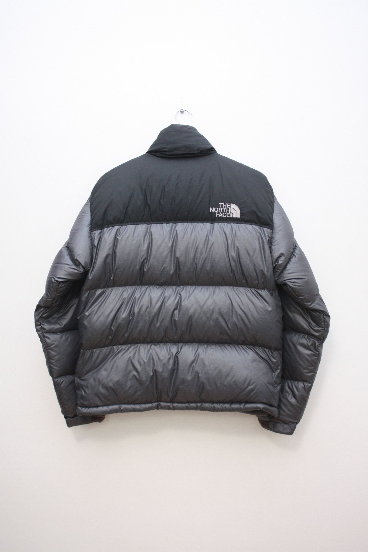 Nuptse jacket grey deals