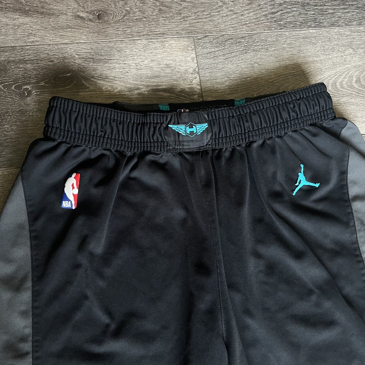 NBA NBA Charlotte Hornets Basketball Team Game Shorts Size 38+1 Size US 32 / EU 48 - 6 Thumbnail