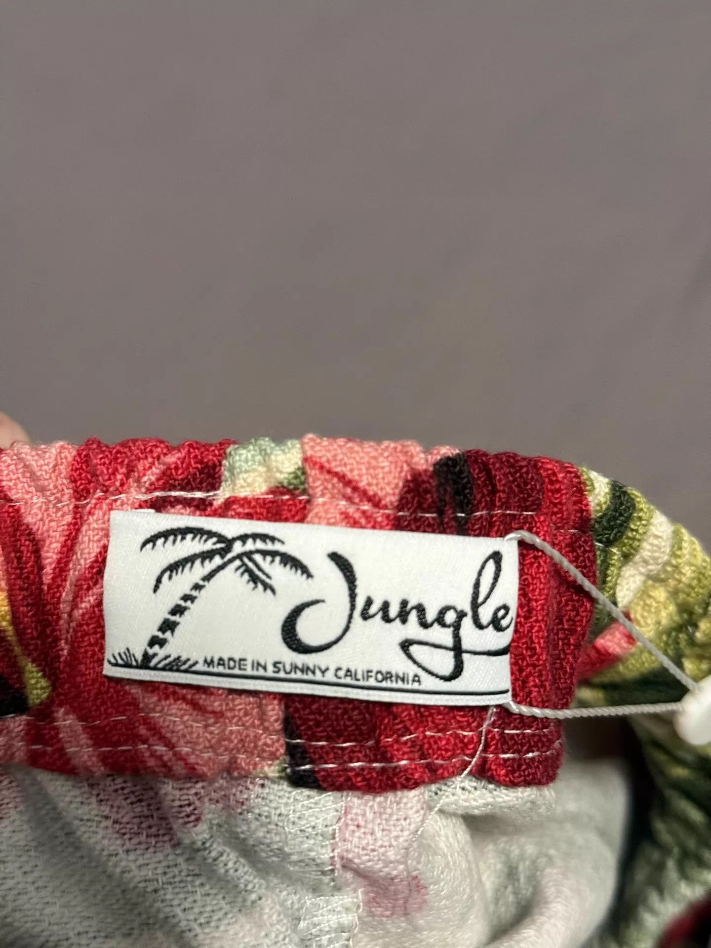 Jungle Gurl Junglegurl+ Floral Shorts (Fog) XL New with Tags Size US 36 / EU 52 - 4 Thumbnail