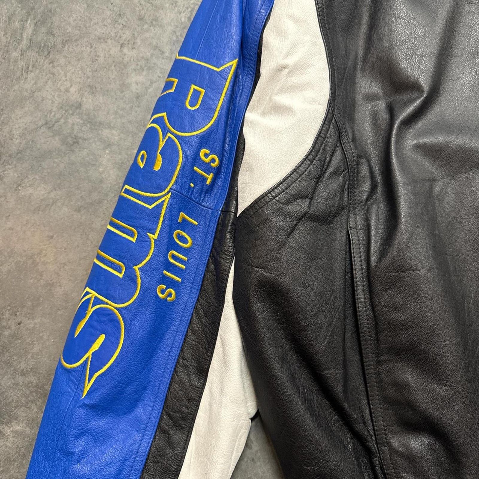Vintage Vintage 90s St Louis Rams Carl Banks NFL Leather Jacket Size US XL / EU 56 / 4 - 3 Thumbnail