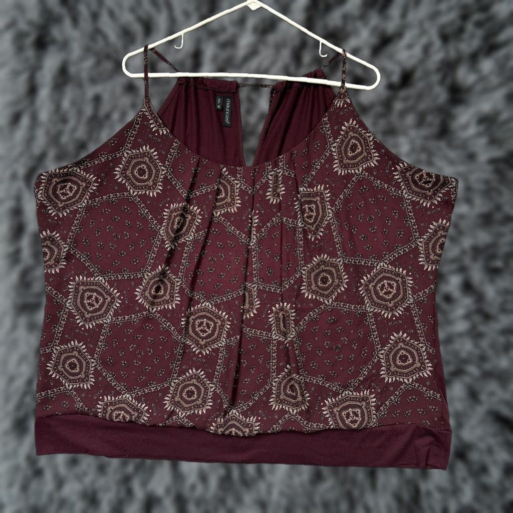 Vintage Maurices Camisole Tank Top + Plus 4 Maroon Geometric Boho Chic Festival Tribal Indie Shirt Women Sleeveless V-Neck Strappy Sleeve Lined Relaxed Size S / US 4 / IT 40 - 1 Thumbnail