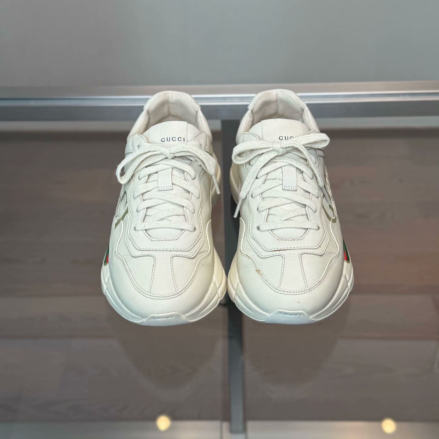 Gucci Gucci Retro Lowtop Sneakers 37 Women Size US 6.5 / IT 36.5 - 1 Thumbnail