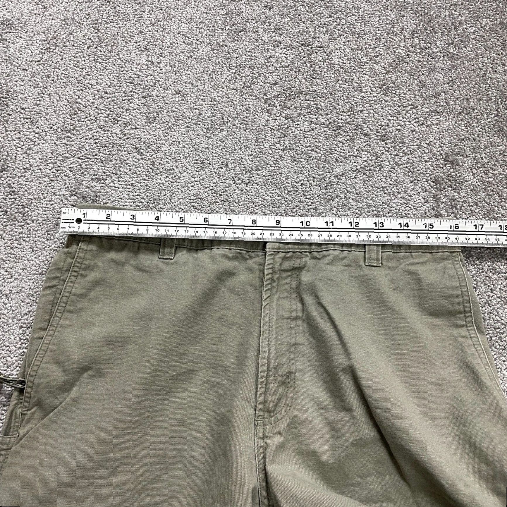 Vintage Columbia Chino Shorts Mens 32 Khaki Brown Solid Cotton Pockets Active Outdoor Size US 32 / EU 48 - 7 Thumbnail