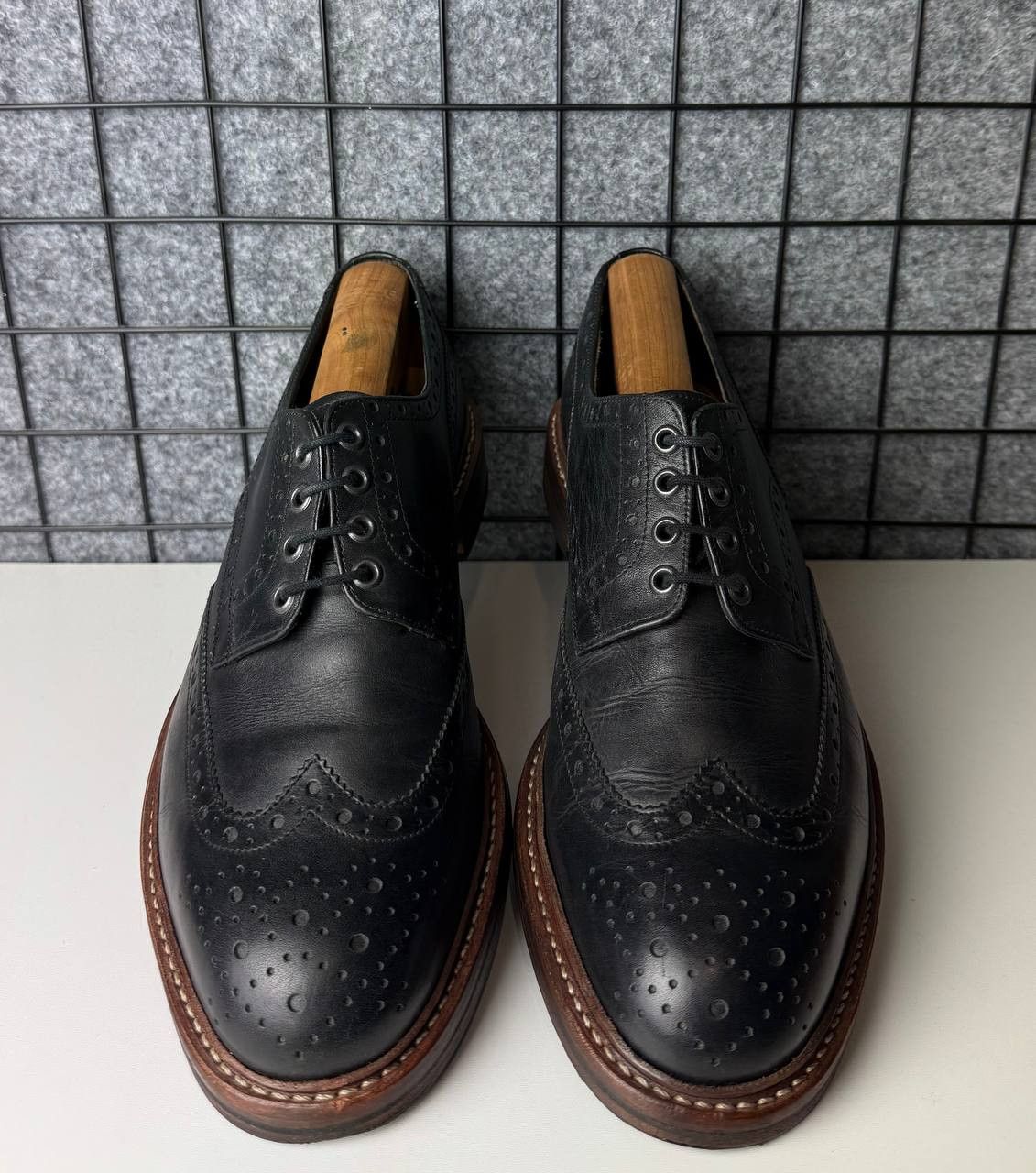 Charles Tyrwhitt Charles Tyrwhitt Leather Black Brogue Size US 11.5 / EU 44-45 - 2 Thumbnail