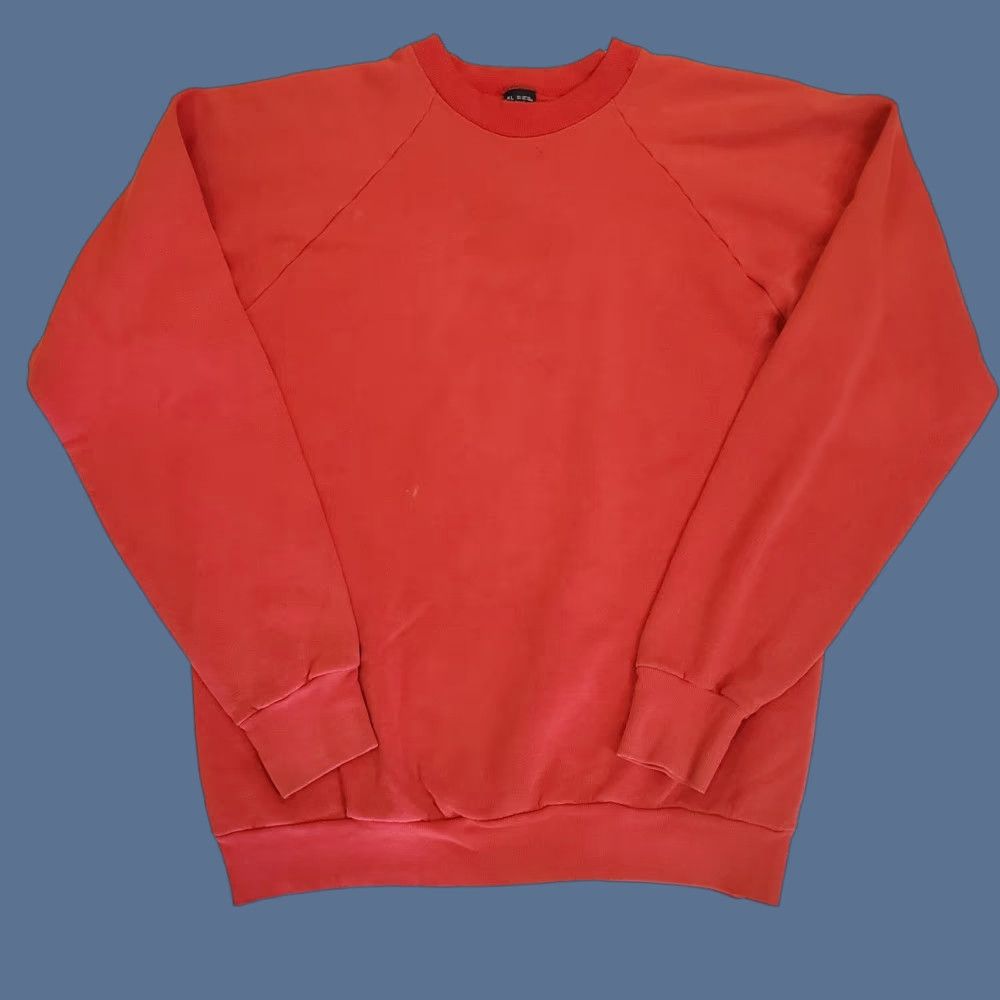 Vintage VINTAGE Screen Stars Sweatshirt Crew Neck Red XL Men Black Tag Made in USA Size US XL / EU 56 / 4 - 1 Thumbnail