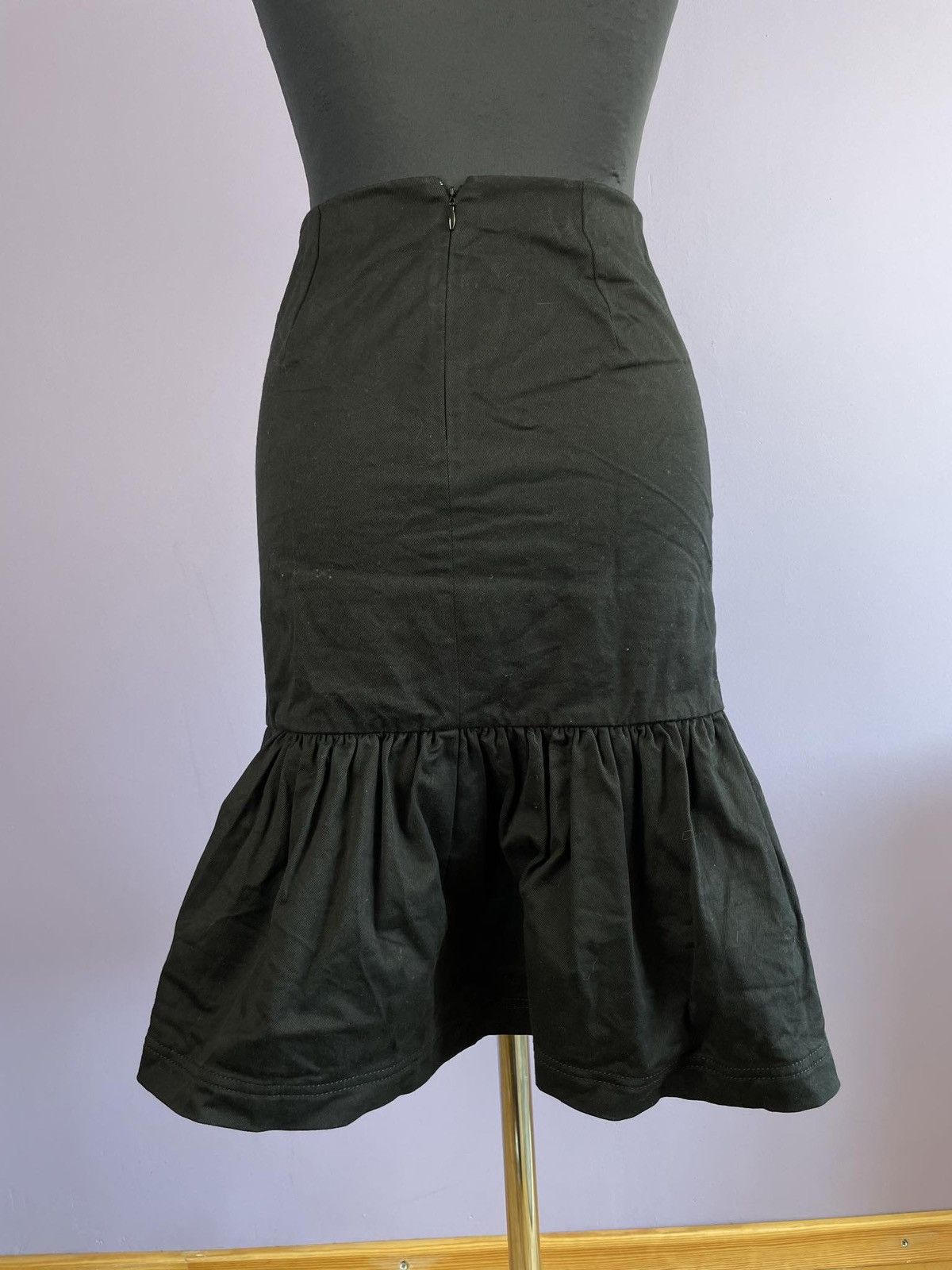 Prada Prada Milano Skirt Luxury Avant Garde Size 26" / US 2 / IT 38 - 2 Thumbnail