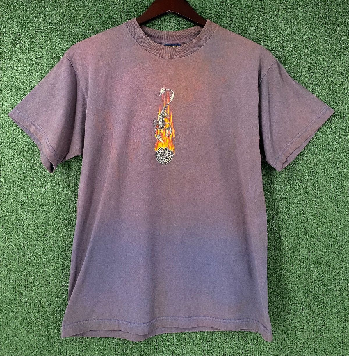 Vintage 90’s Extreme Scorpion Flames Faded Distressed T-Shirt Medium Size US M / EU 48-50 / 2 - 2 Thumbnail
