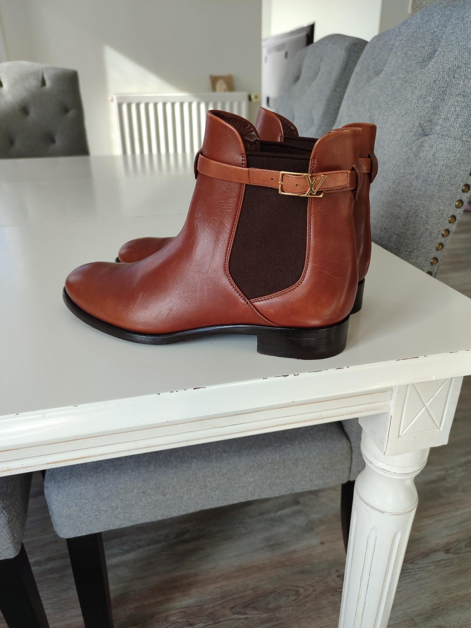 Louis Vuitton BOTTINES LOUIS VUITTON LOYALTY Size US 6.5 / IT 36.5 - 9 Thumbnail