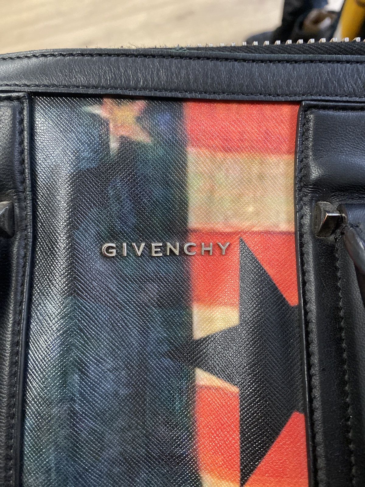 Givenchy Givenchy 2013 Lucrecia Leather Bag By Riccardo Tisci Black Size ONE SIZE - 7 Thumbnail