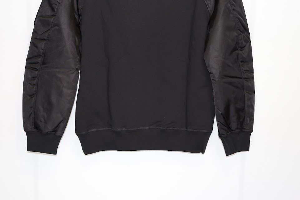 Alexander McQueen o1rshd1 Nylon Padded Combo MA-1 Crewneck Sweater in Black Size US XXL / EU 58 / 5 - 9 Thumbnail
