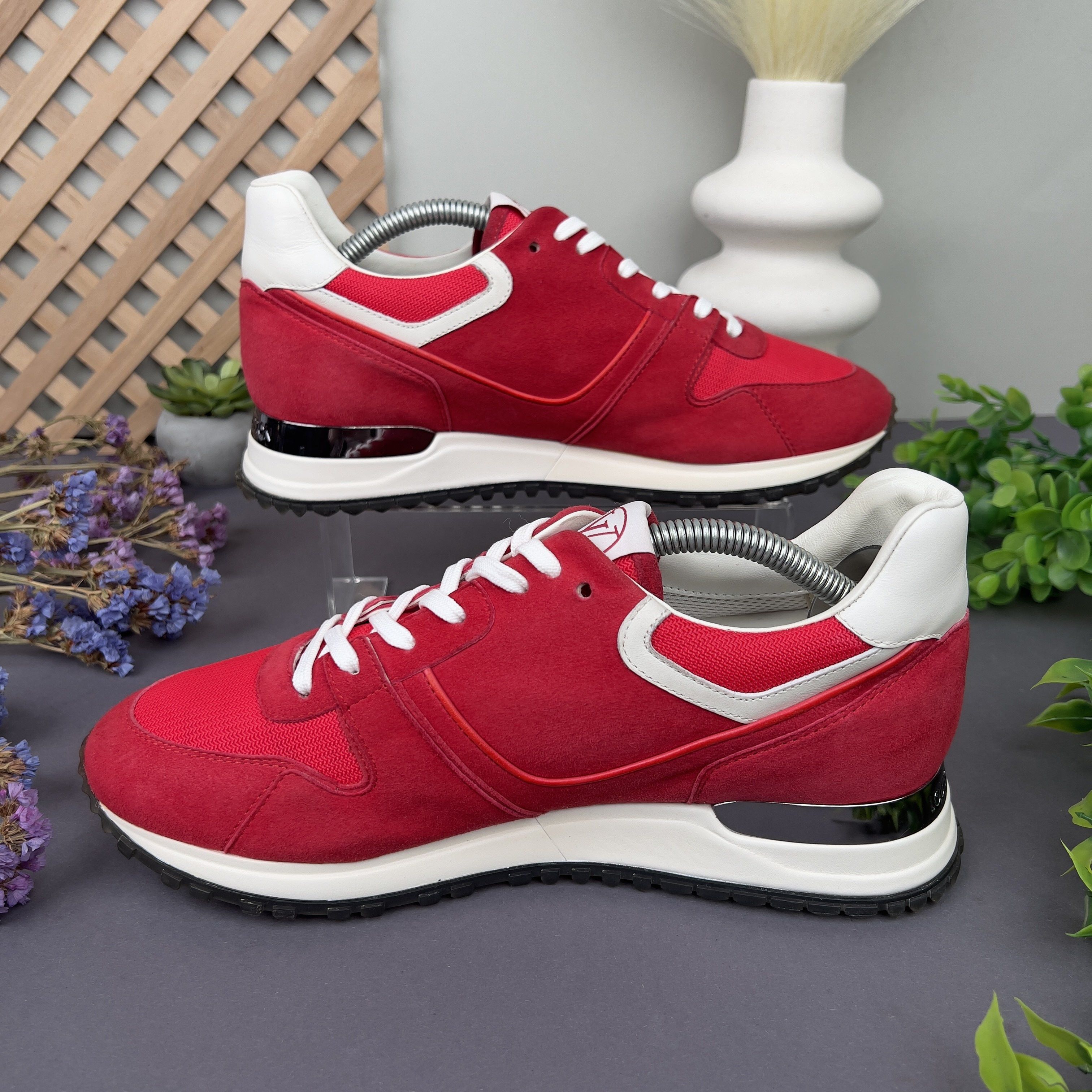 Louis Vuitton Louis Vuitton Run Away Sneakers Suede Size US 7.5 / IT 37.5 - 7 Thumbnail
