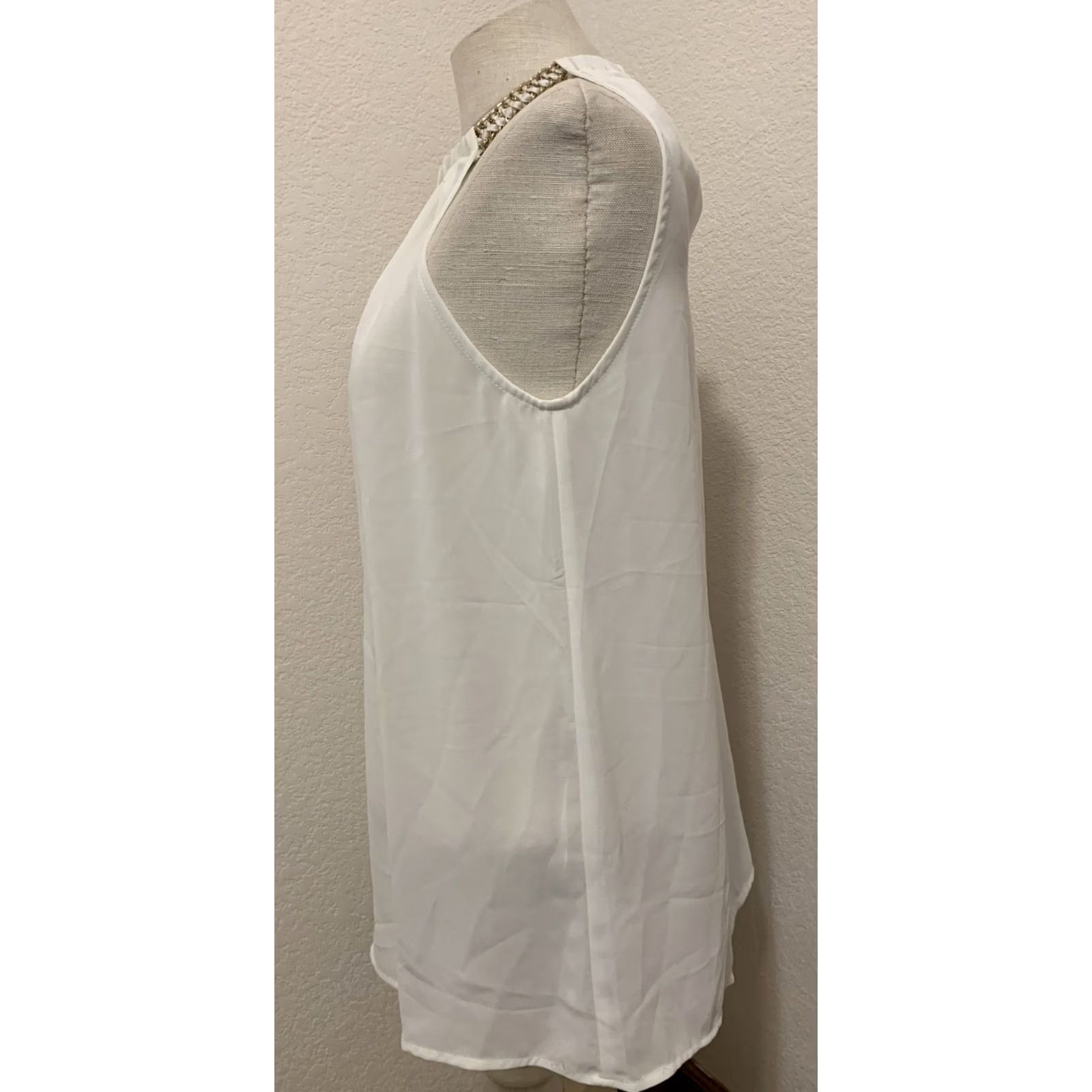 Vintage NWT The Clothing Company Tank Women MEDIUM White Chain B666 Sleeveless High Neck Sheer Polyester Breathable Casual Size M / US 6-8 / IT 42-44 - 2 Thumbnail