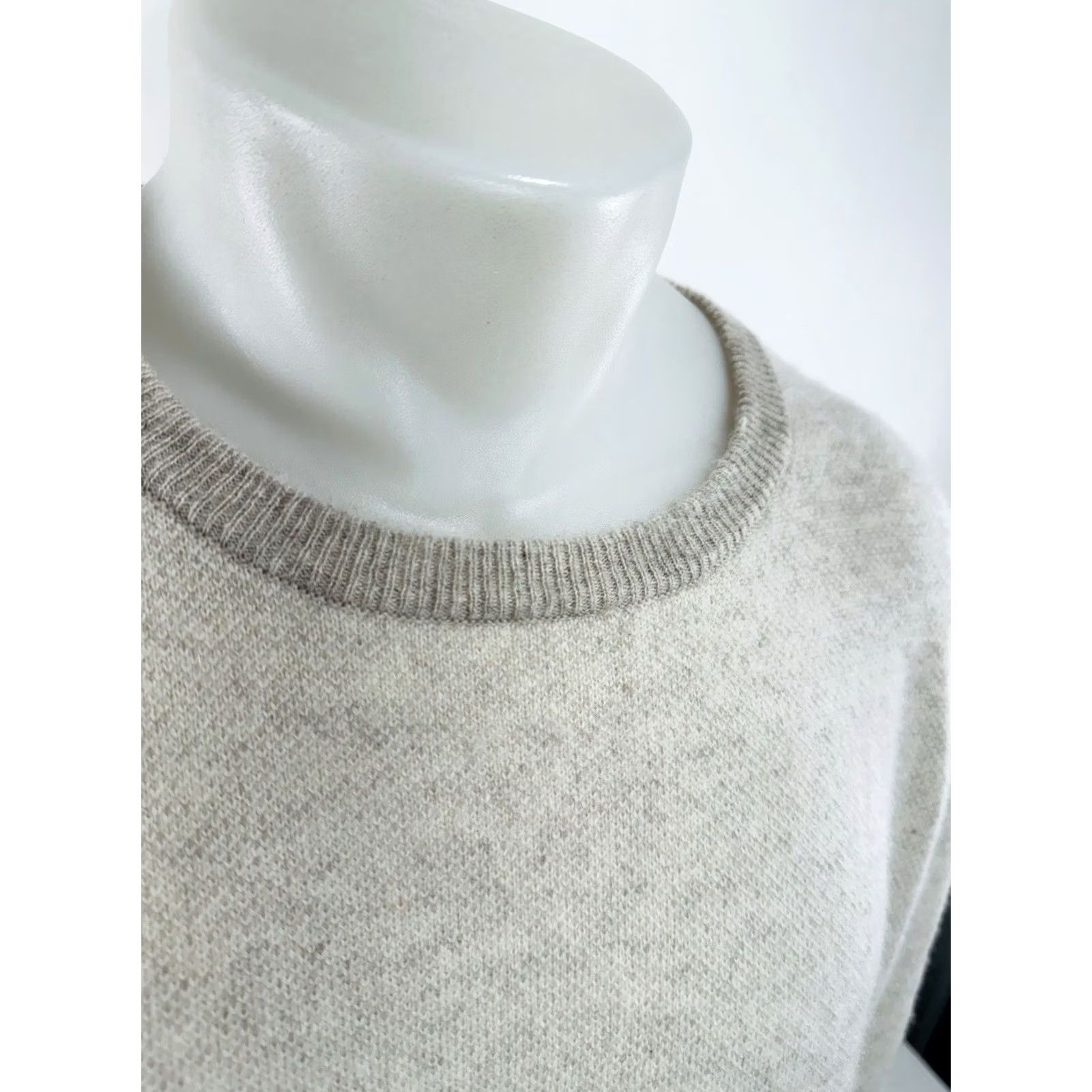 Nordstrom Nordstrom 100% Cashmere Gorgeous Mens 2XL Sweater Beige Pullover Knit Mens Clothing Holiday 2XL Beige Cashmere Sweater Nordstrom Size US XXL / EU 58 / 5 - 2 Thumbnail