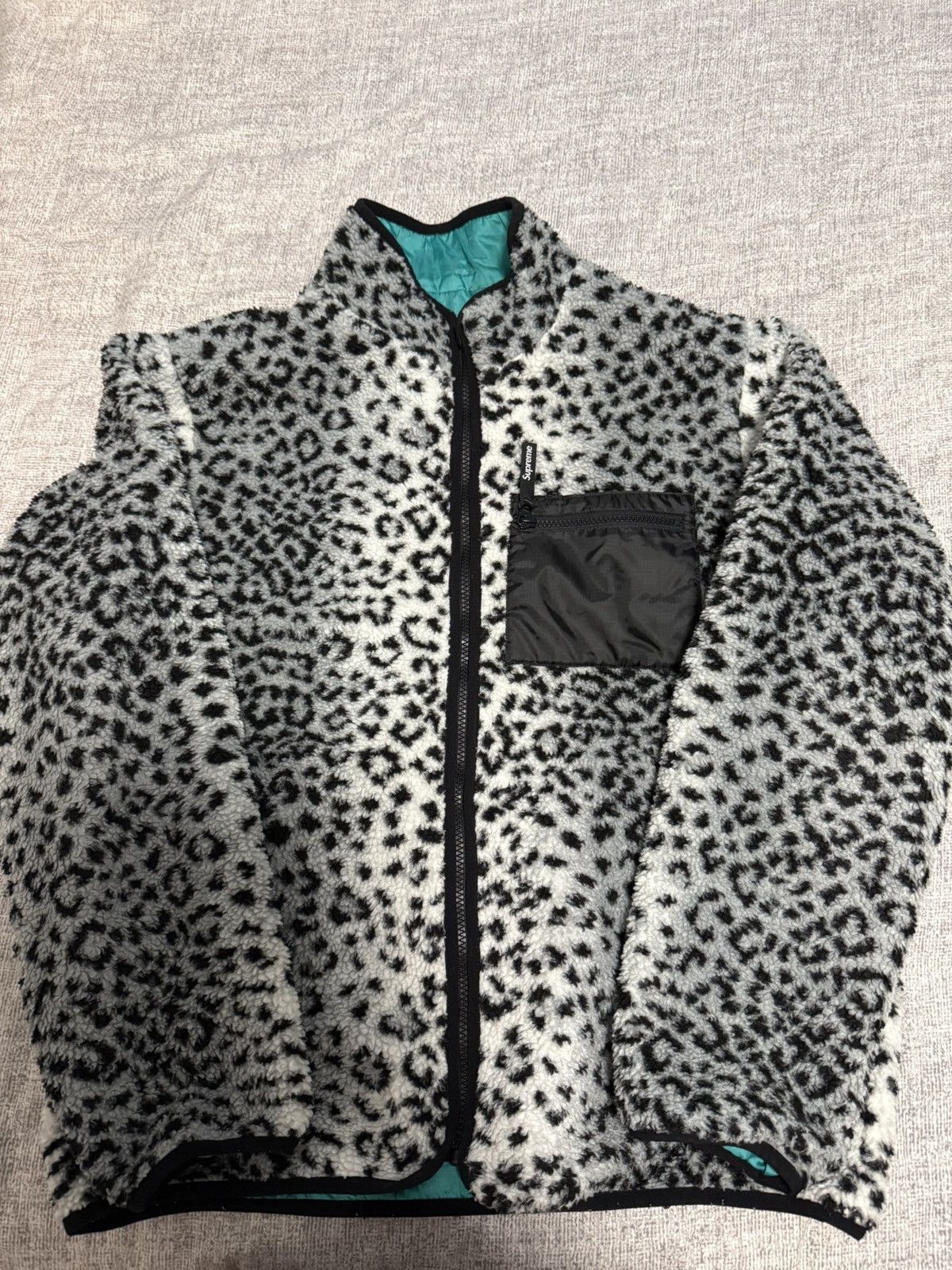 Supreme Supreme White leopard fleece reversible Jacket Size US L / EU 52-54 / 3 - 1 Thumbnail