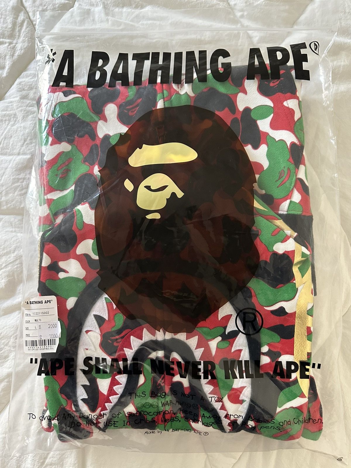 Bape Dubai City Camo Shark Full Zip Hoodie Size US L / EU 52-54 / 3 - 12 Thumbnail