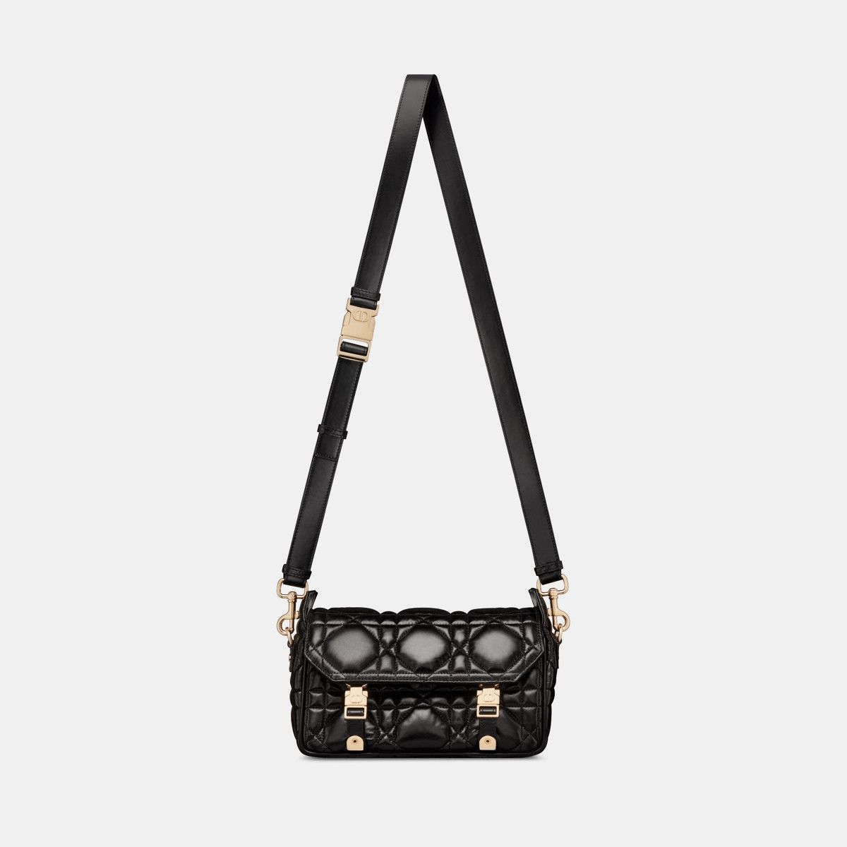 Dior o1bcso1str1124 Size: OS /Small Diorcamp Bag in Black Size ONE SIZE - 4 Thumbnail