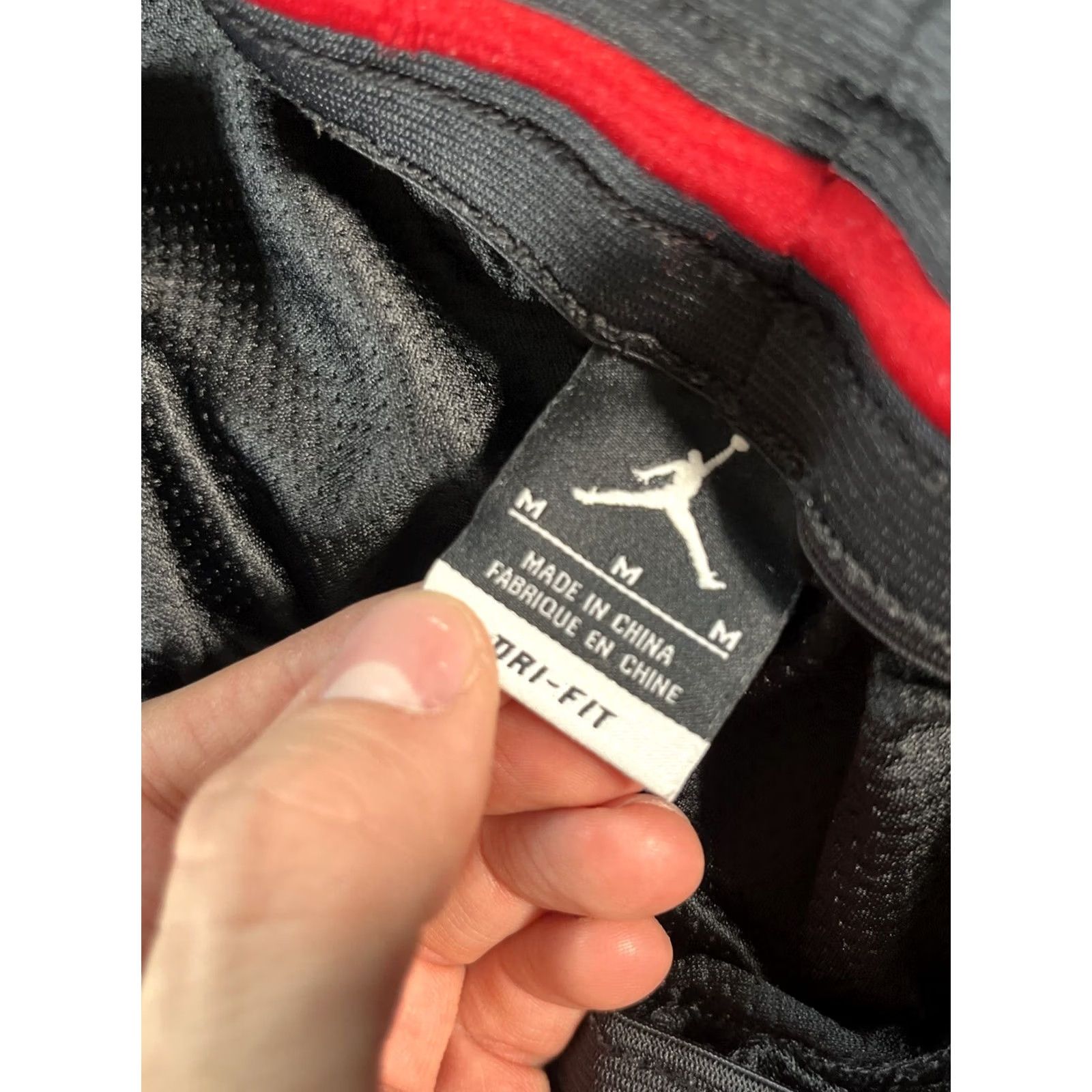 Jordan Brand Air Jordan Basketball Shorts Mens M Black Red Jumpman Baggy Warm Up Size US 31 - 7 Thumbnail