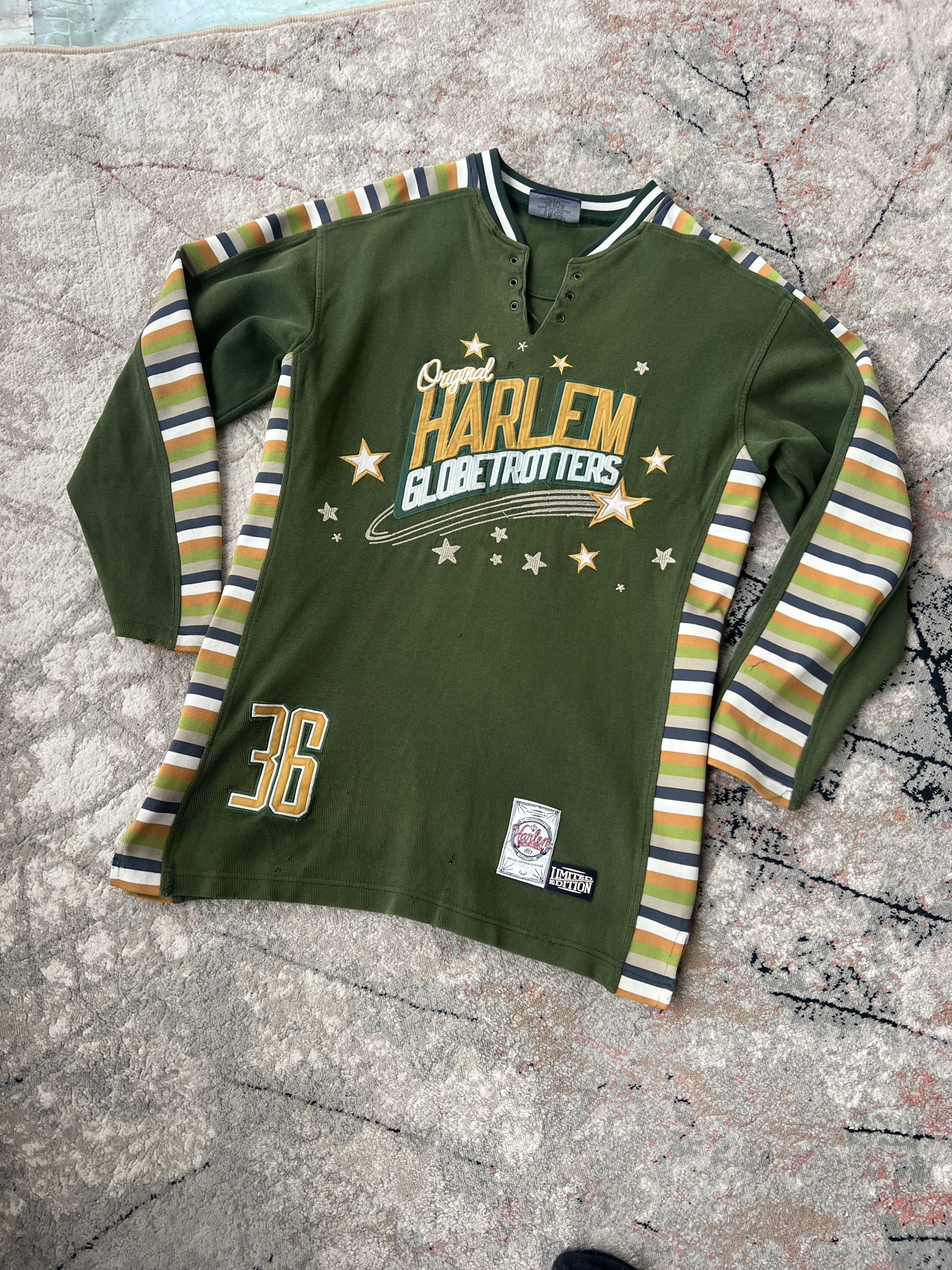 Harlem Globetrotters Vintage Harlem Globetrotters 36 Limited Edition Size US L / EU 52-54 / 3 - 1 Thumbnail
