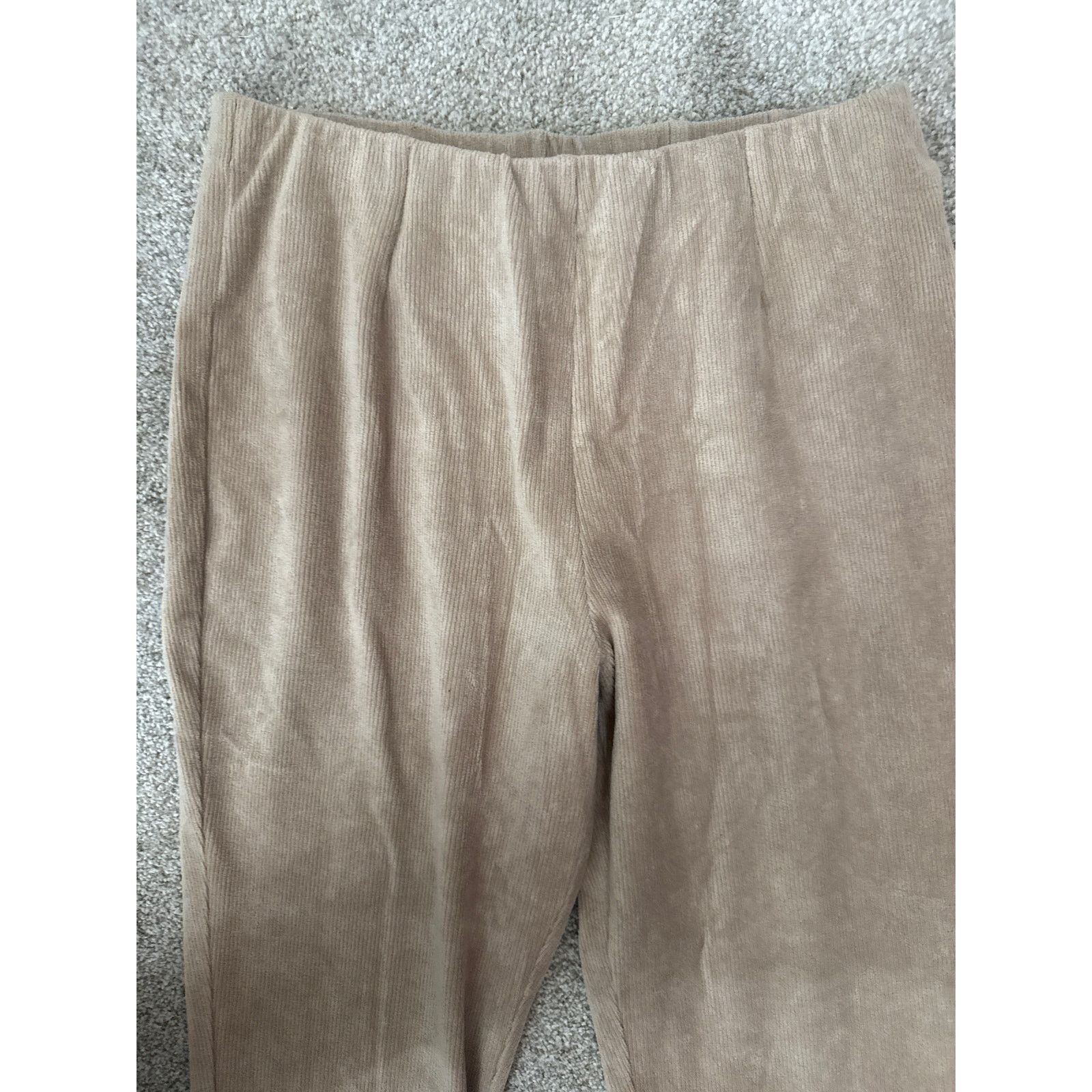 L.L. Bean L.L. Bean Women's Tan Cropped Pull-On Corduroy Pants, L Size 32" / US 10 / IT 46 - 3 Thumbnail