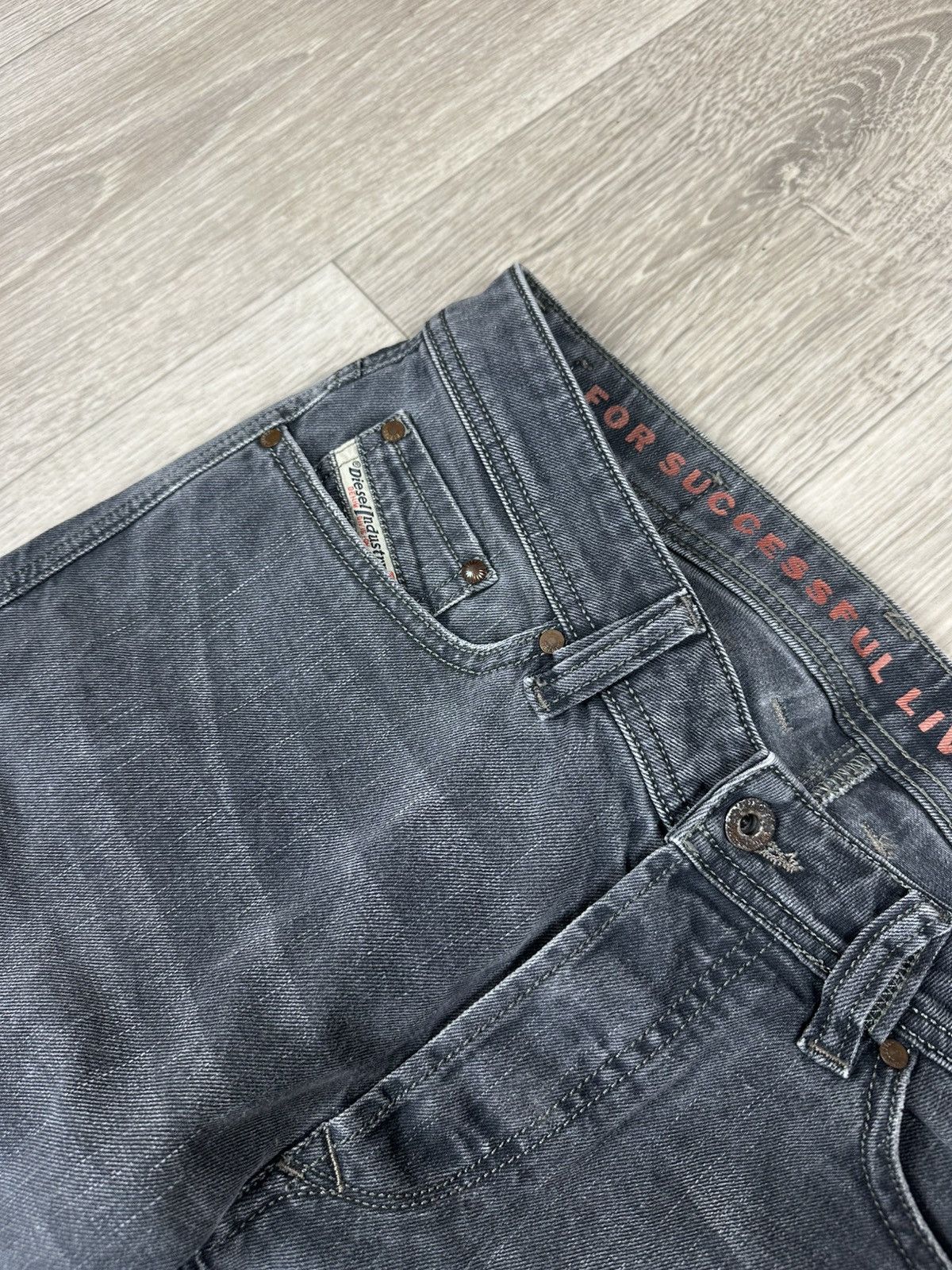 Diesel Vintage Diesel Denim Gray Jeans Size 33 Size US 33 - 4 Thumbnail
