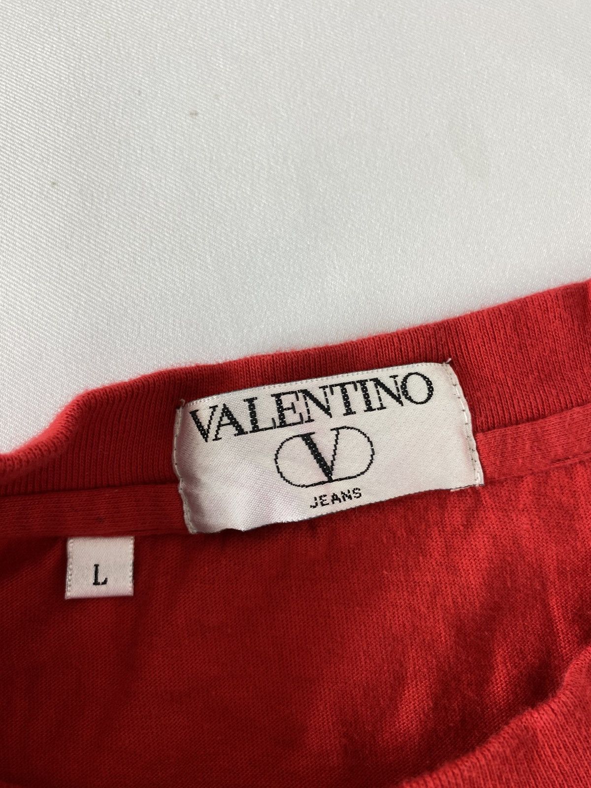 Valentino Valentino Jeans Embroidery Logo Spell Out Tee T Shirt Size US L / EU 52-54 / 3 - 5 Thumbnail