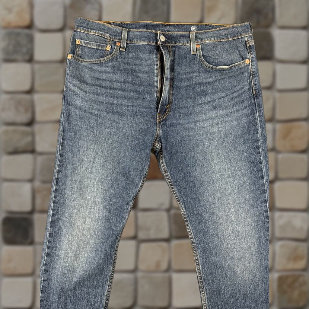 Levi's Levi's 512 Jeans Mens 40X32 Blue Denim Straight Leg Whisker Medium Wash 5-Pocket Regular Fit City Streetwear Size US 40 / EU 56 - 1 Thumbnail