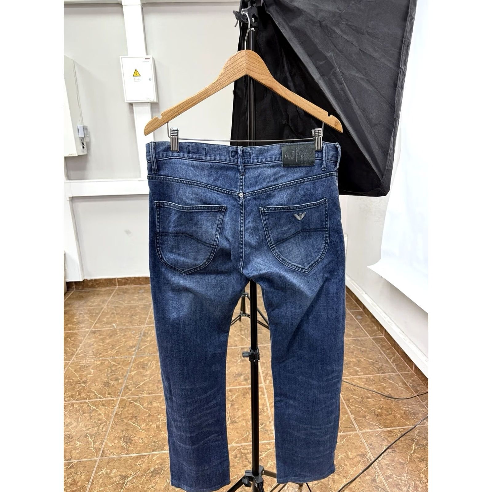 Vintage VINTAGE Armani Jeans J02 Extra Slim Fit Comfort Fabric 34/34 Jeans Mens 90s Blue Week? 2/3 weeks Size US 34 / EU 50 - 2 Thumbnail