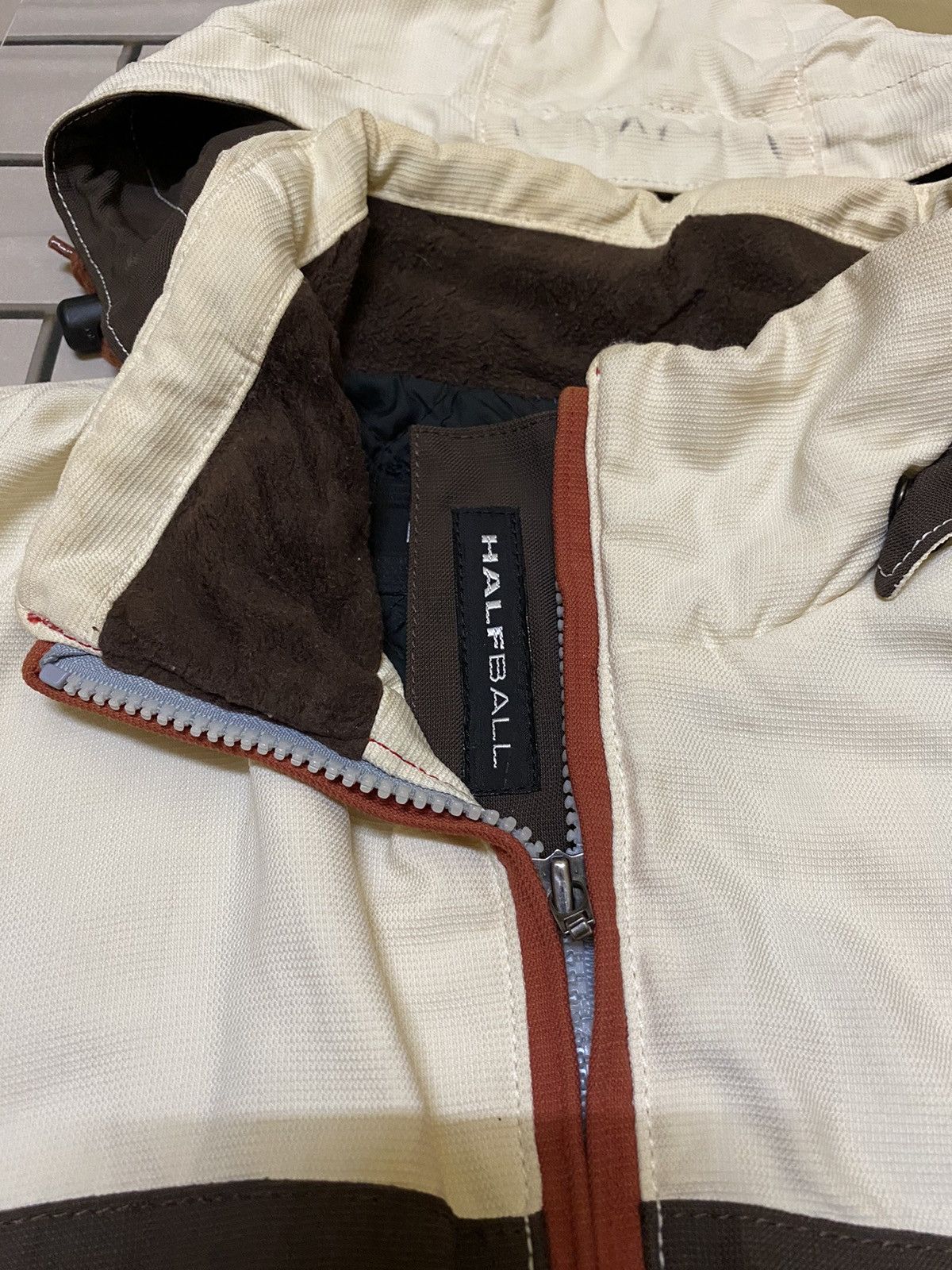 Ellesse JACKET ELLESSE HALFBALL Size US L / EU 52-54 / 3 - 18 Thumbnail